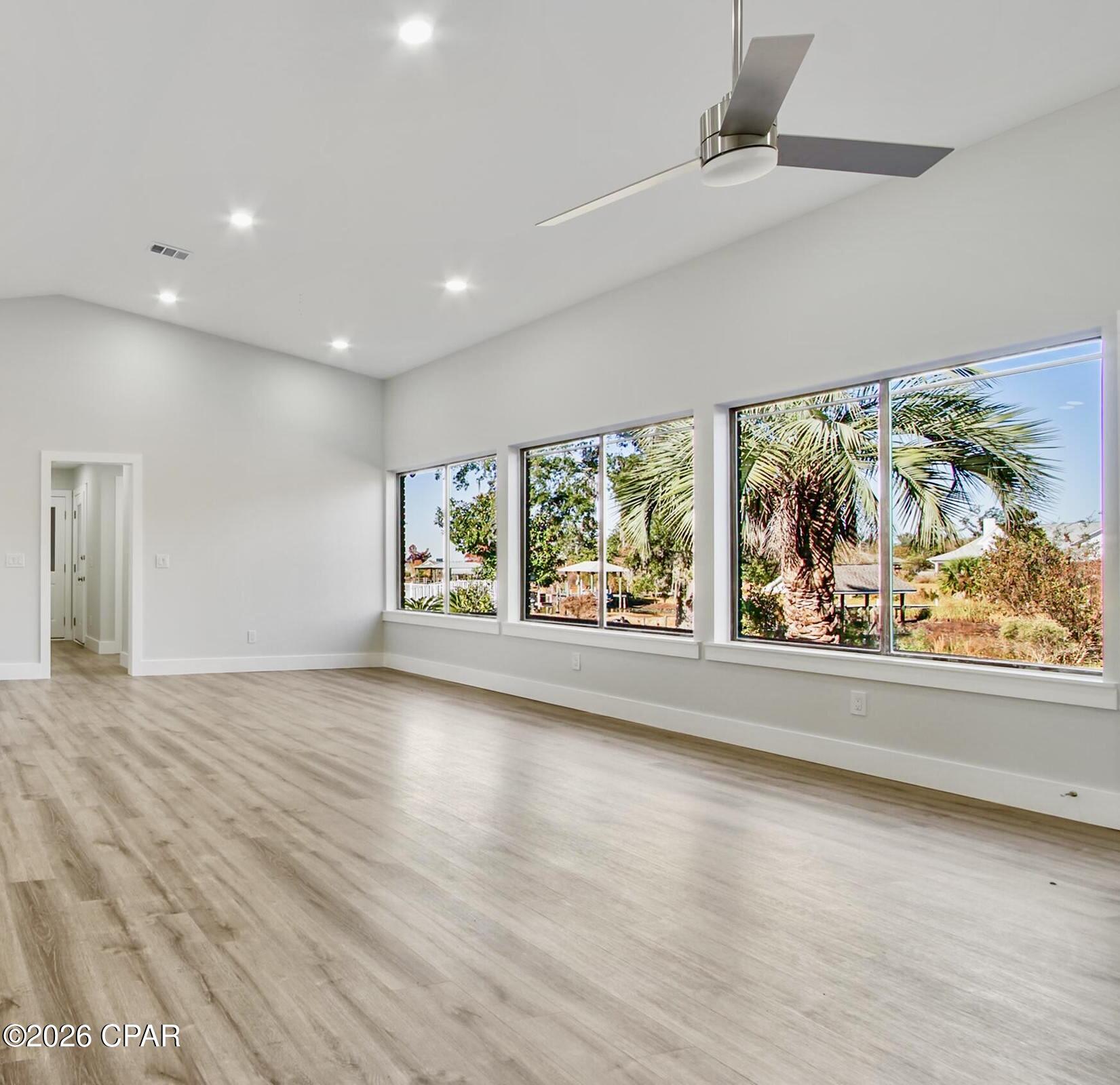 Woodmere - Residential