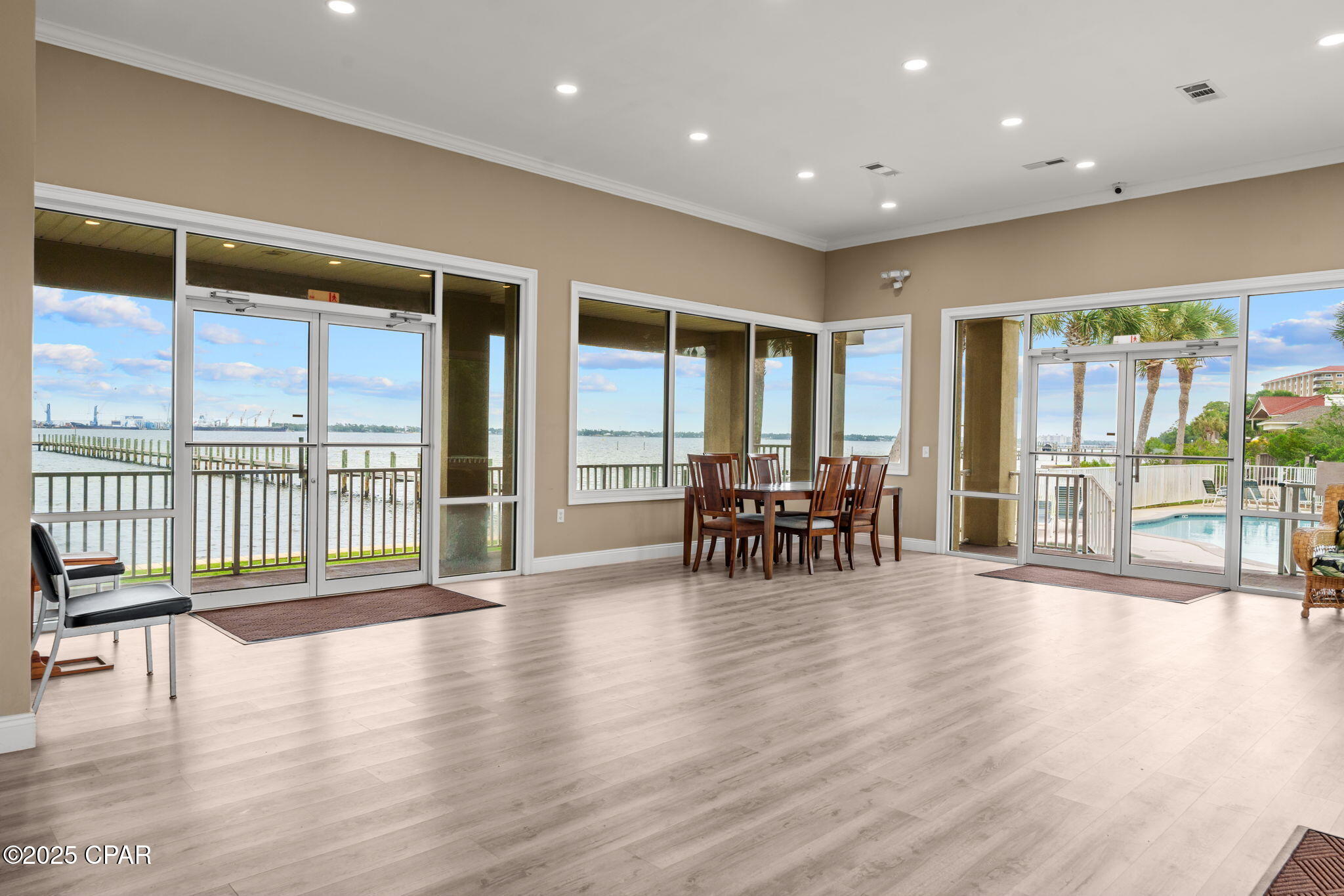 Pelican Bay - Residential