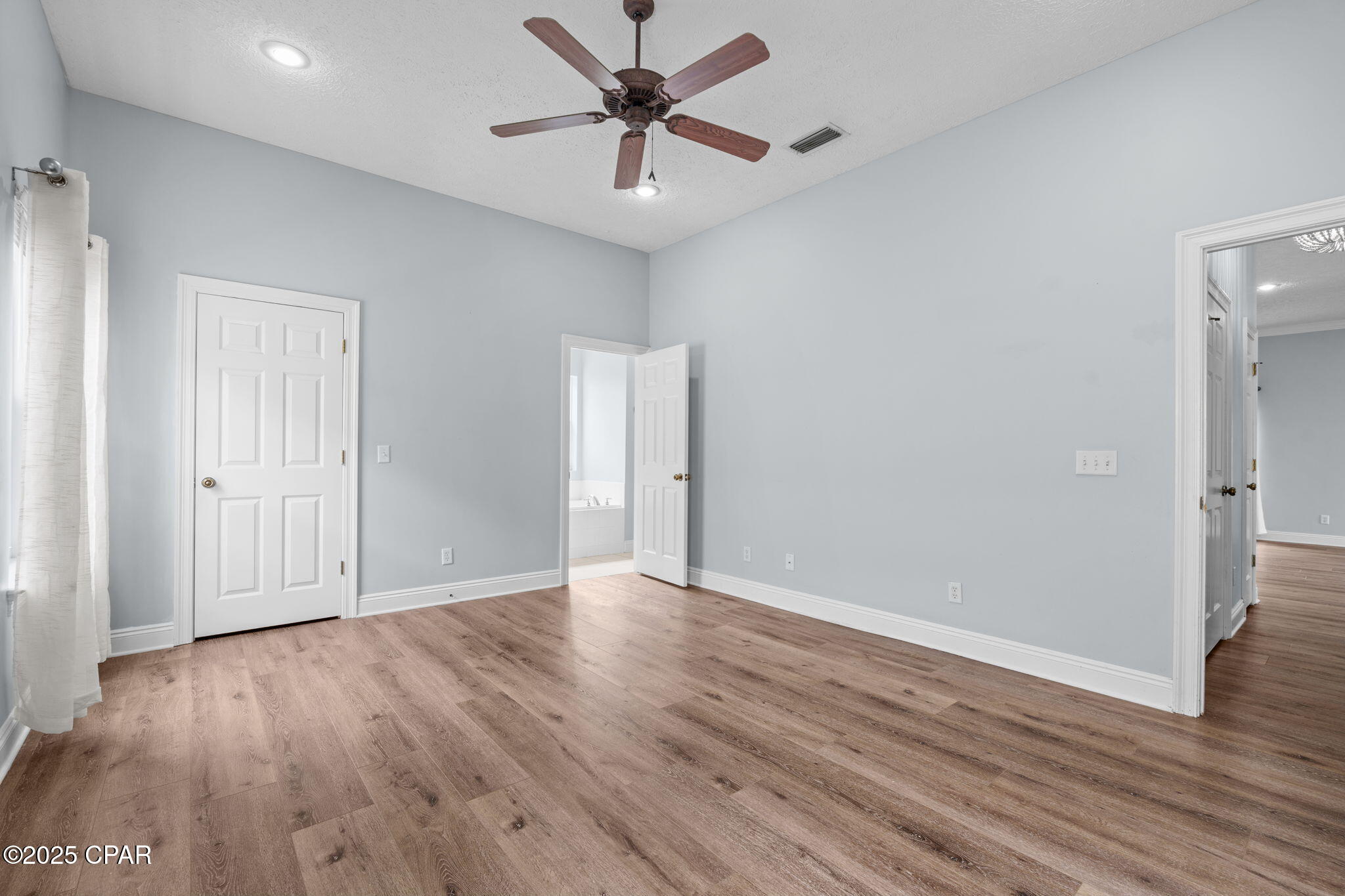 Pelican Bay - Residential