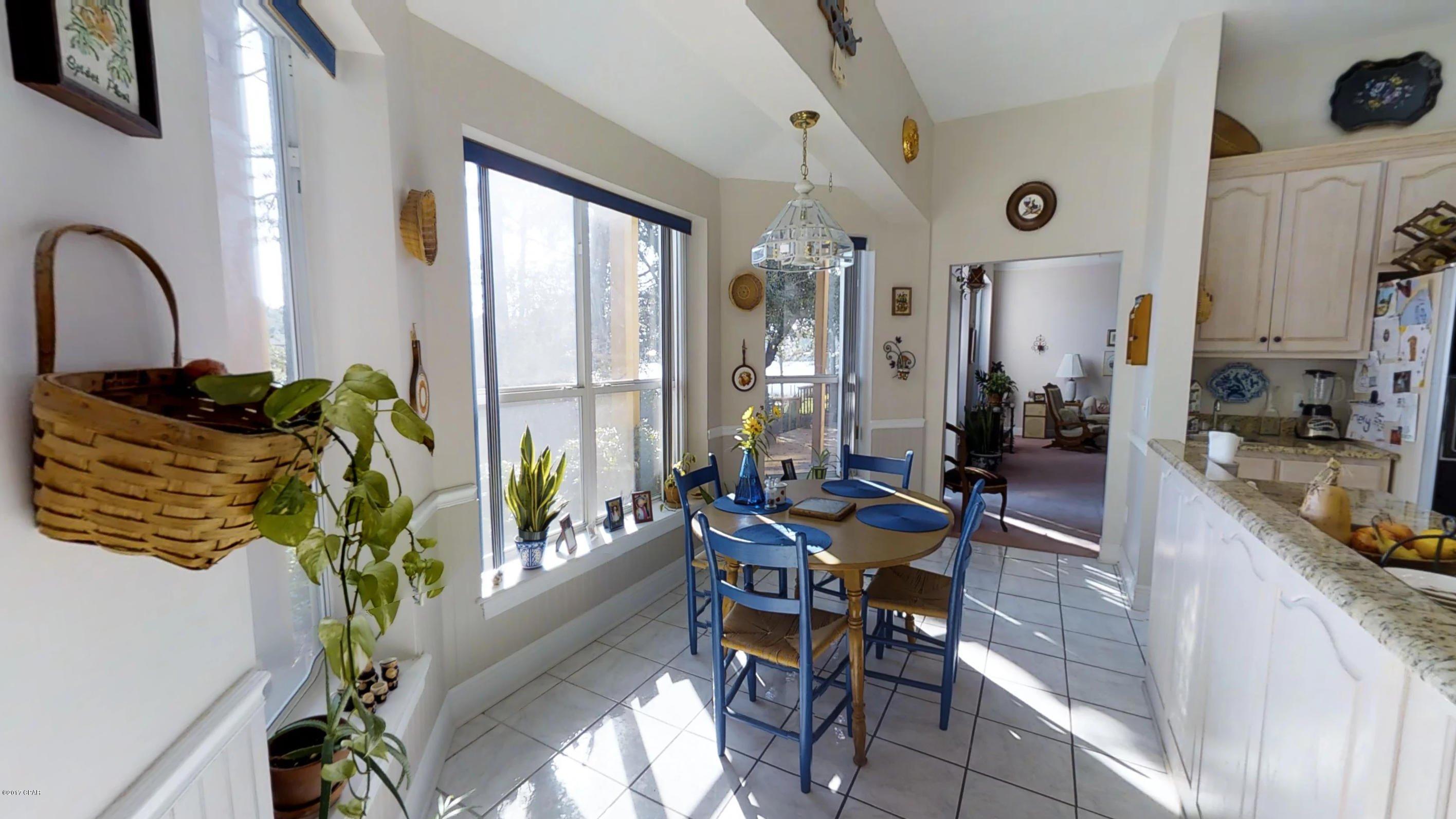 Grand Lagoon Banks - Residential