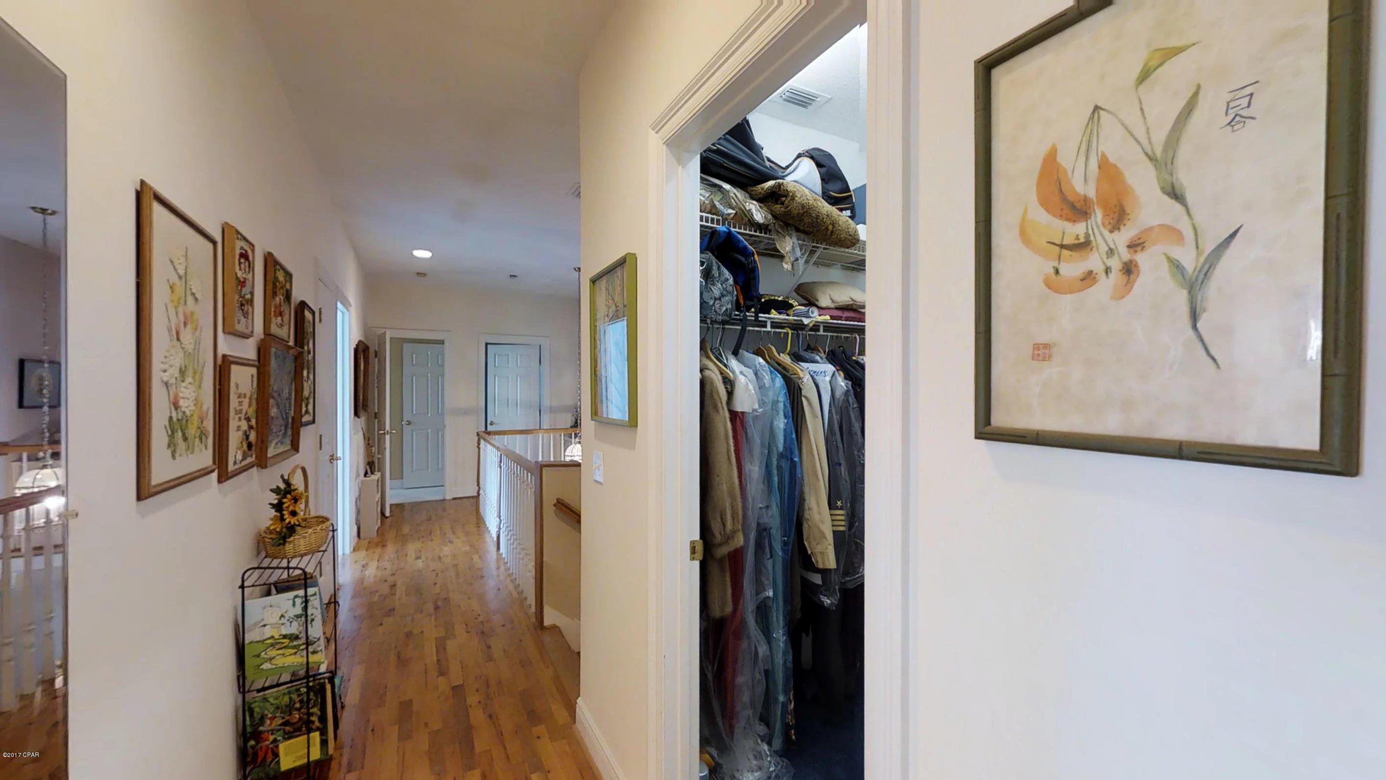 Grand Lagoon Banks - Residential