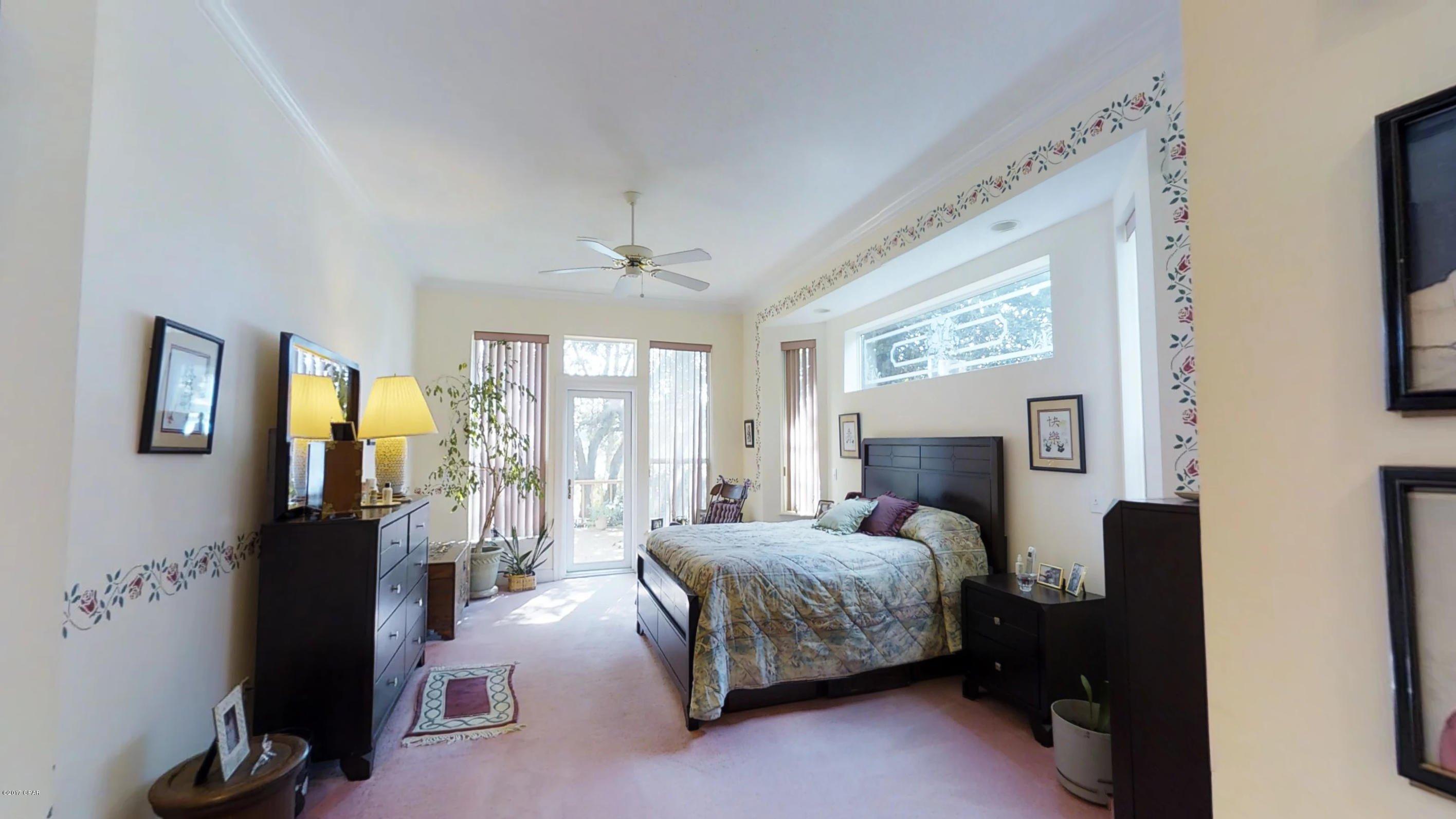 Grand Lagoon Banks - Residential