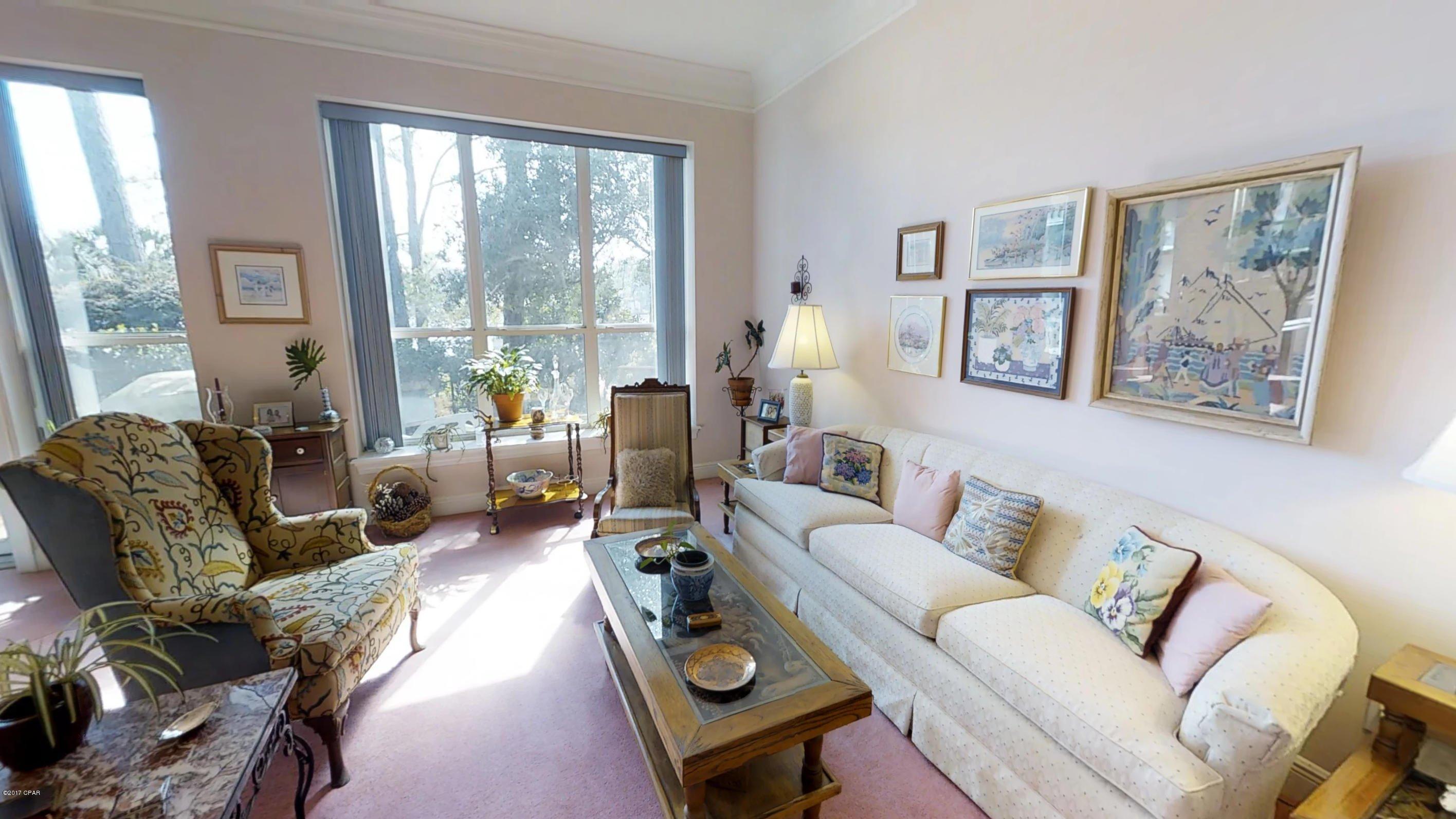 Grand Lagoon Banks - Residential