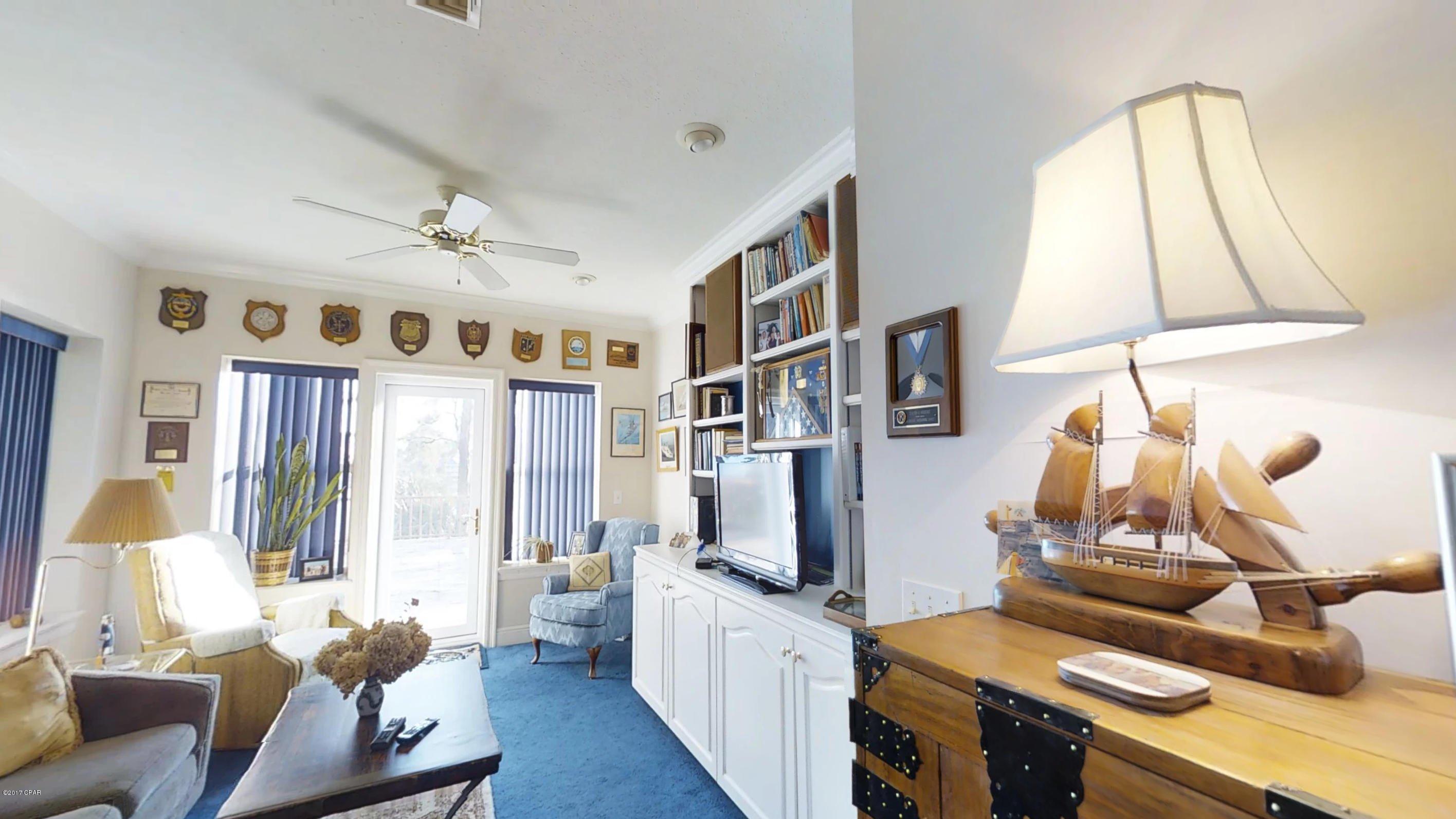 Grand Lagoon Banks - Residential