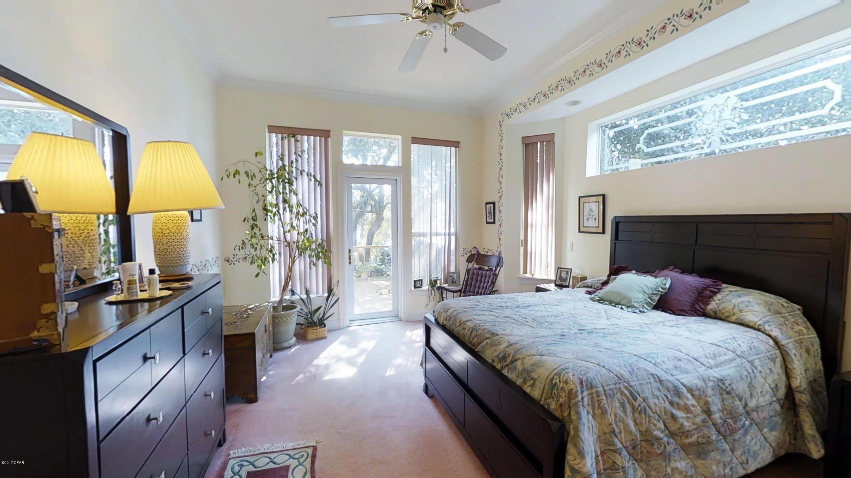 Grand Lagoon Banks - Residential