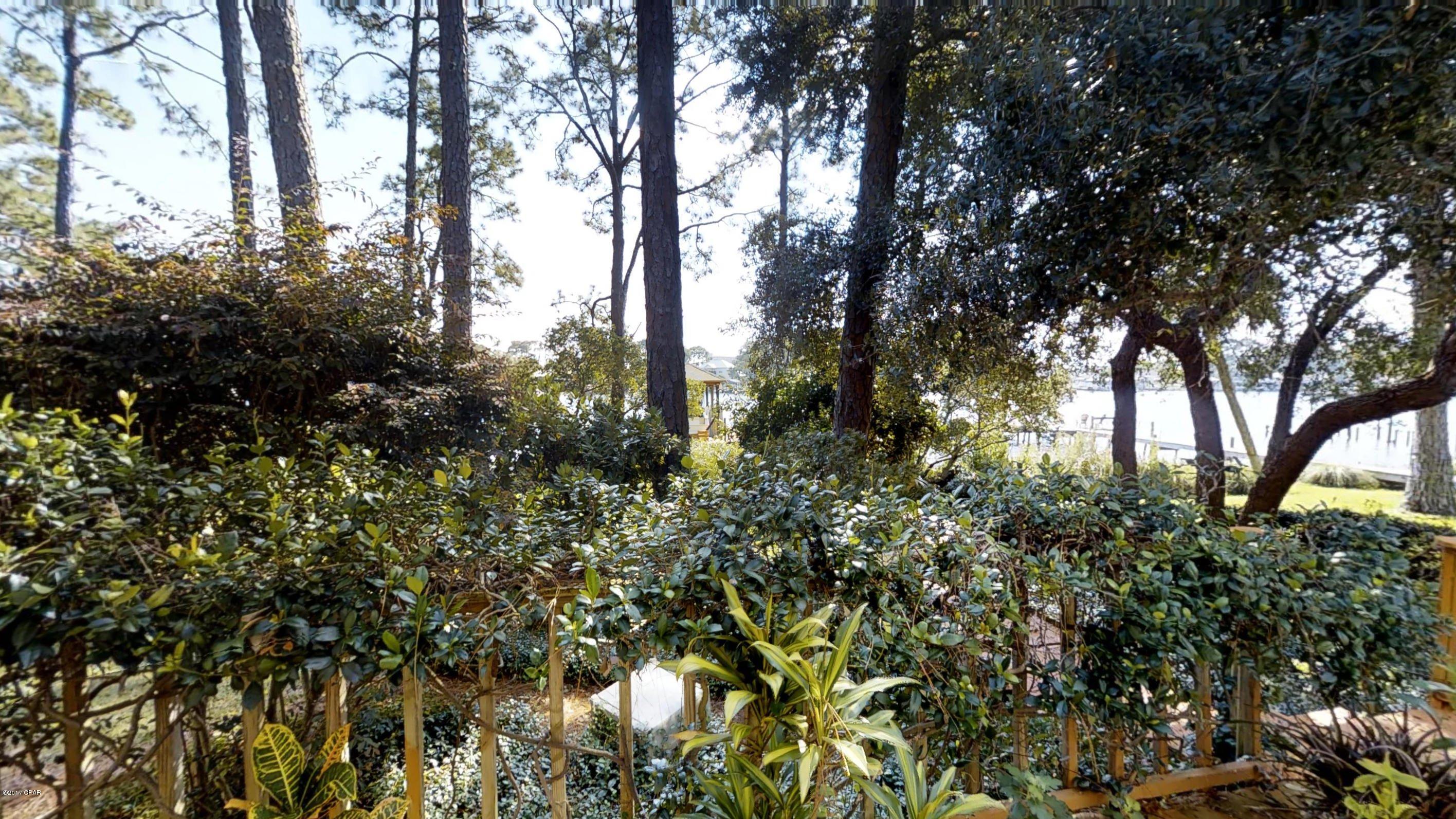 Grand Lagoon Banks - Residential