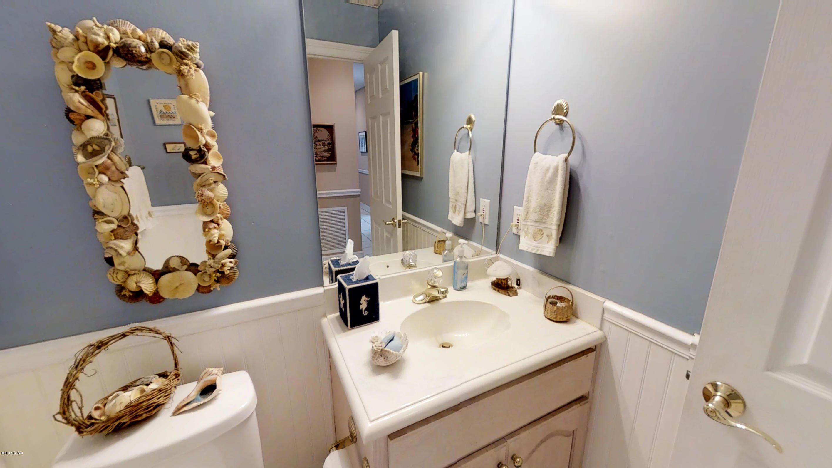 Grand Lagoon Banks - Residential