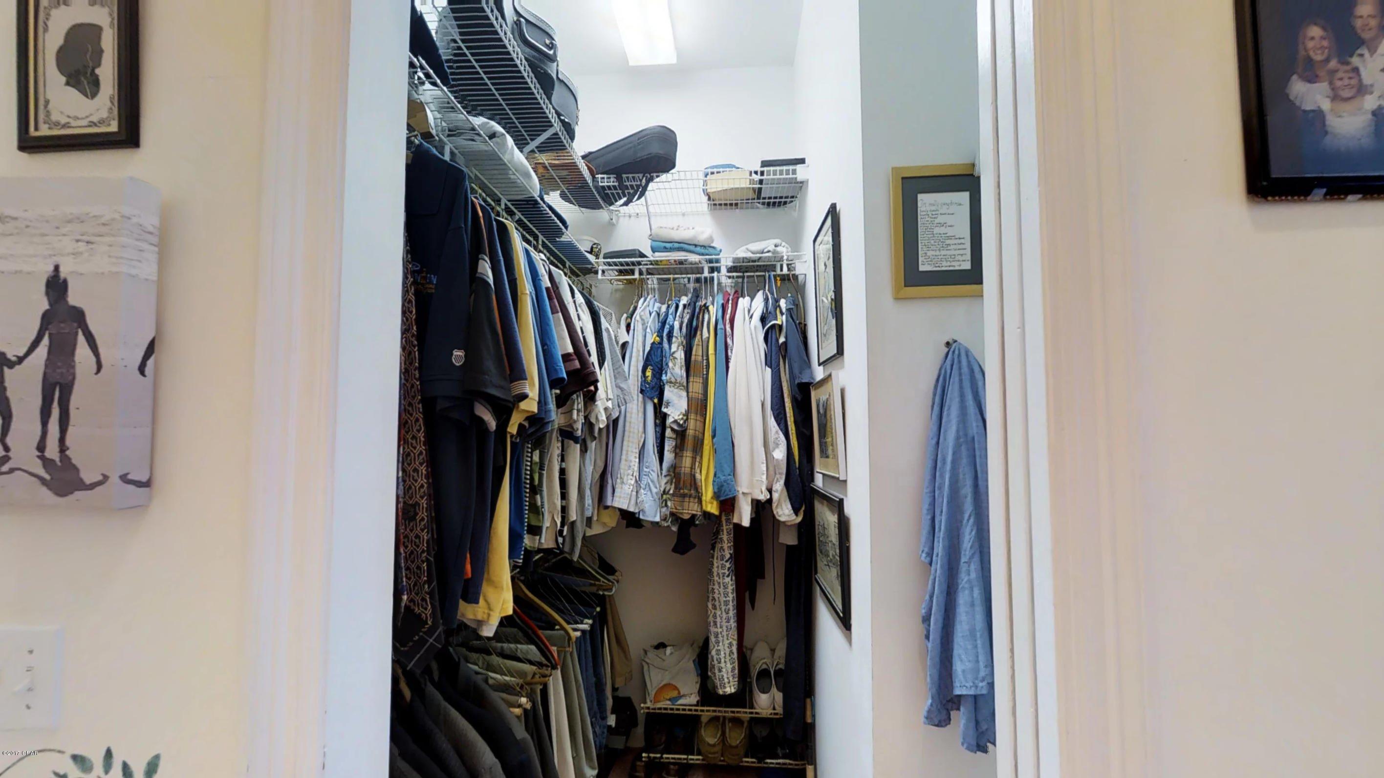 Grand Lagoon Banks - Residential