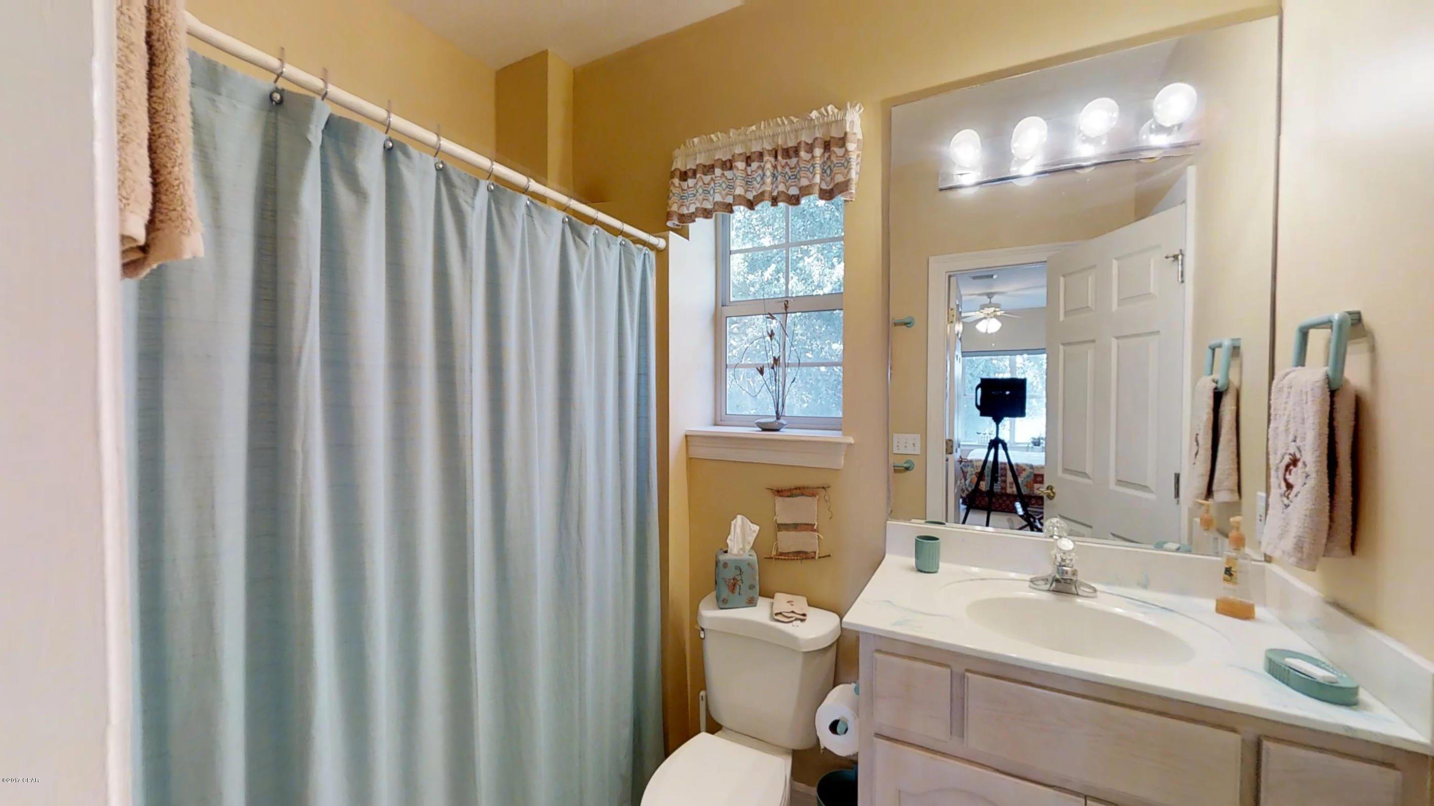 Grand Lagoon Banks - Residential