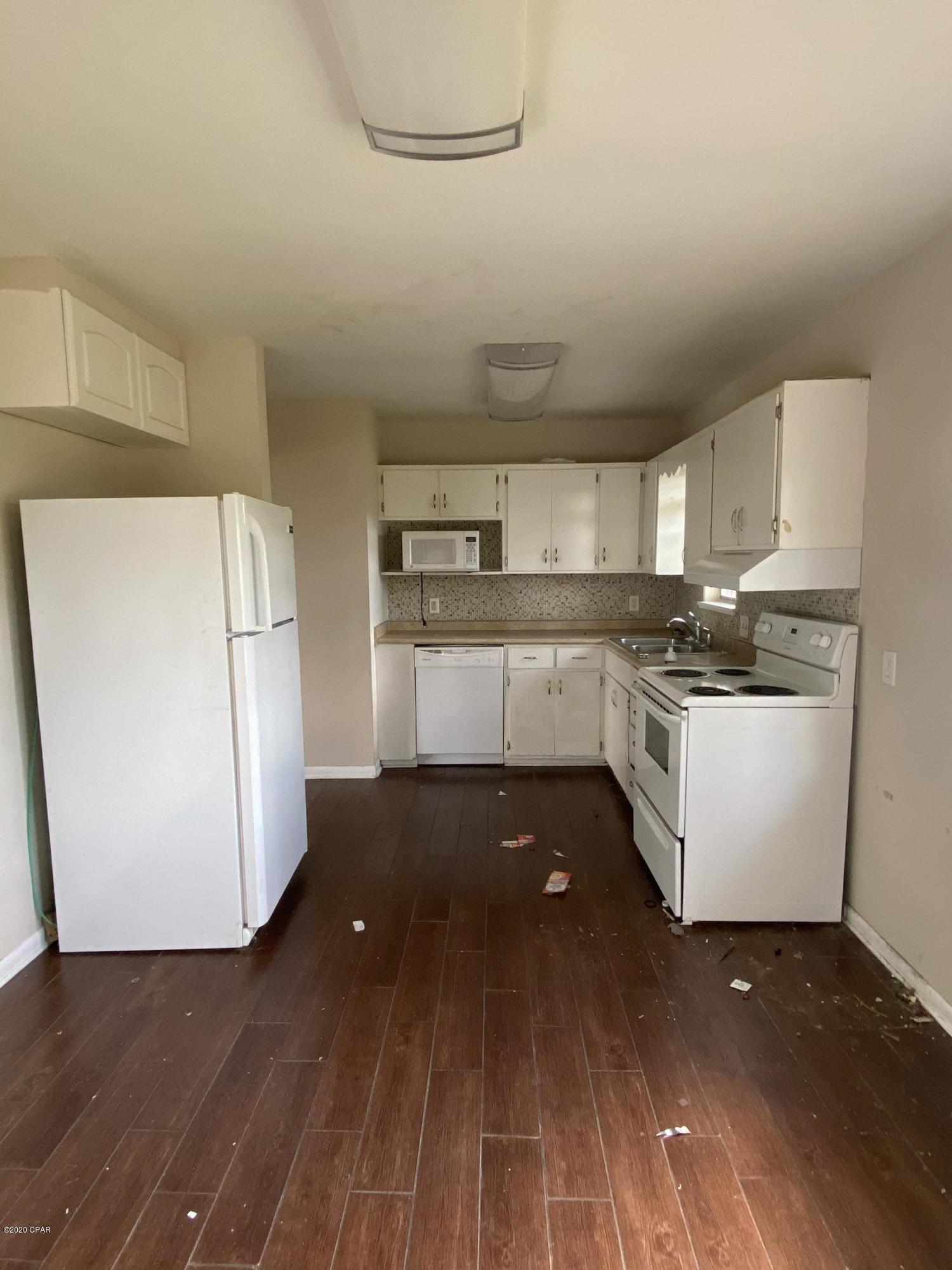 Greenbriar Estates 1 - Residential