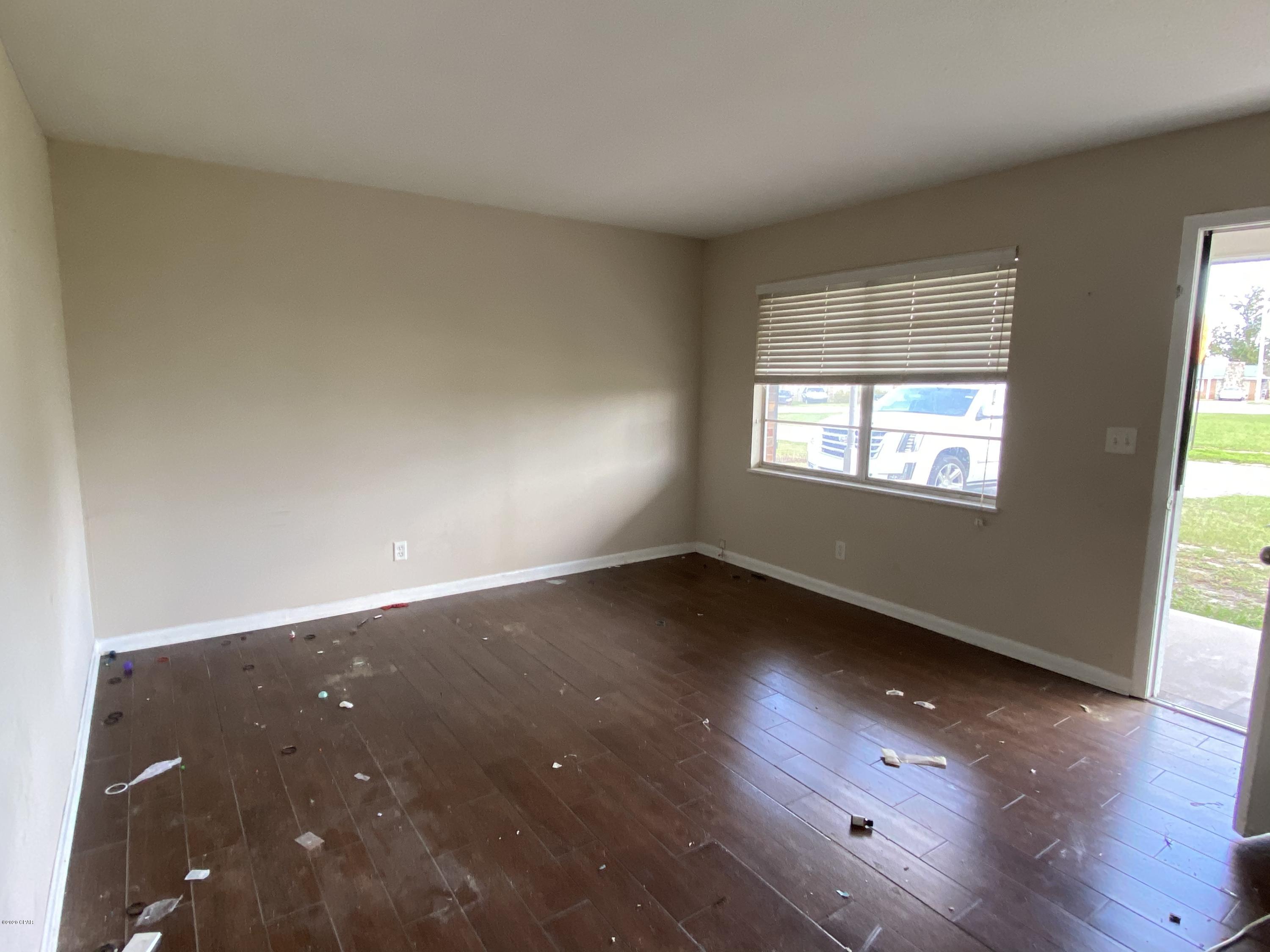 Greenbriar Estates 1 - Residential