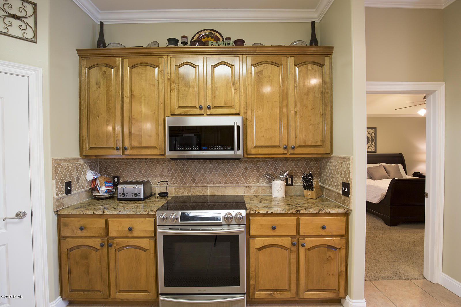 Kirkland Manor - Residential