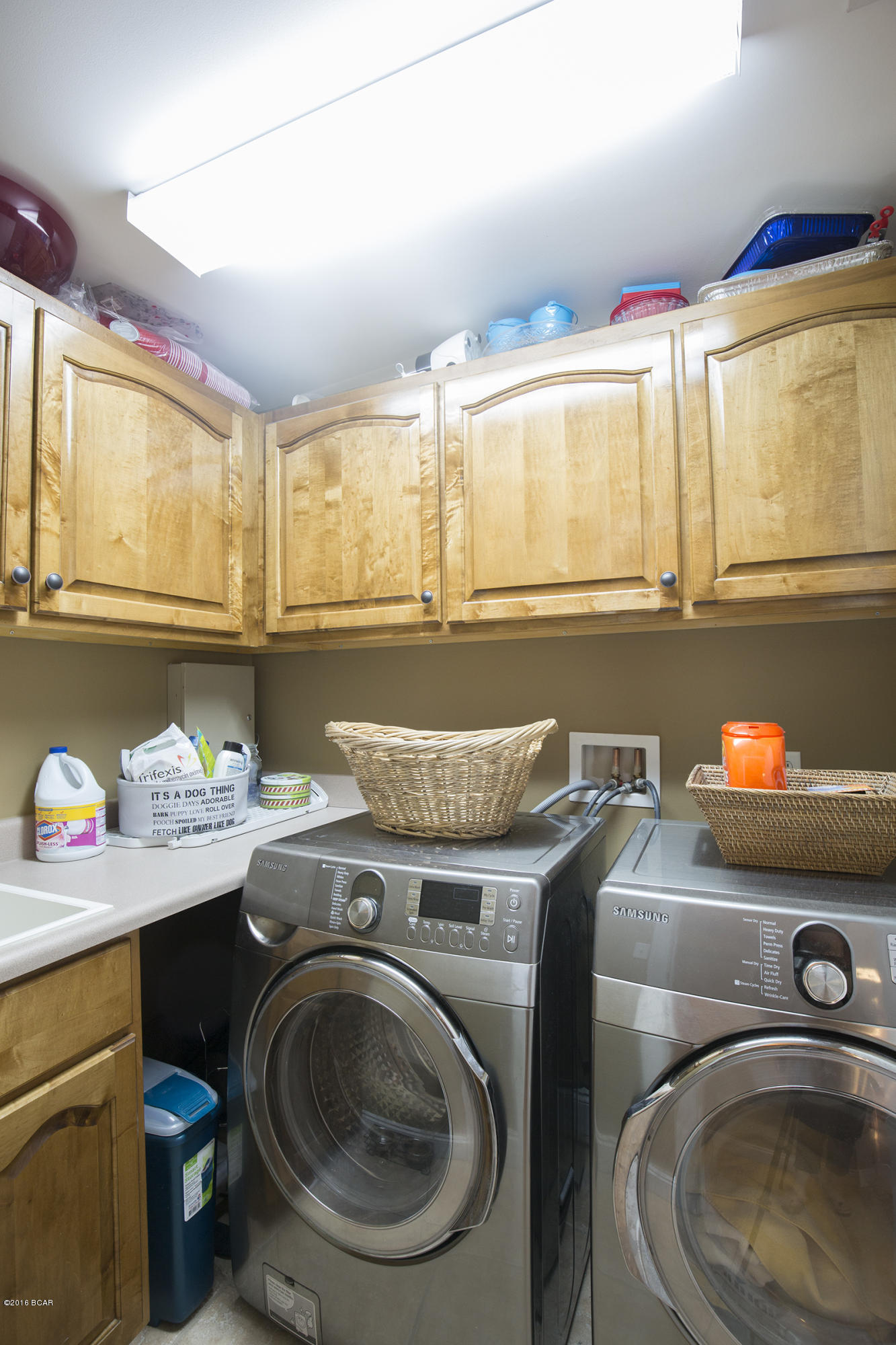 Kirkland Manor - Residential