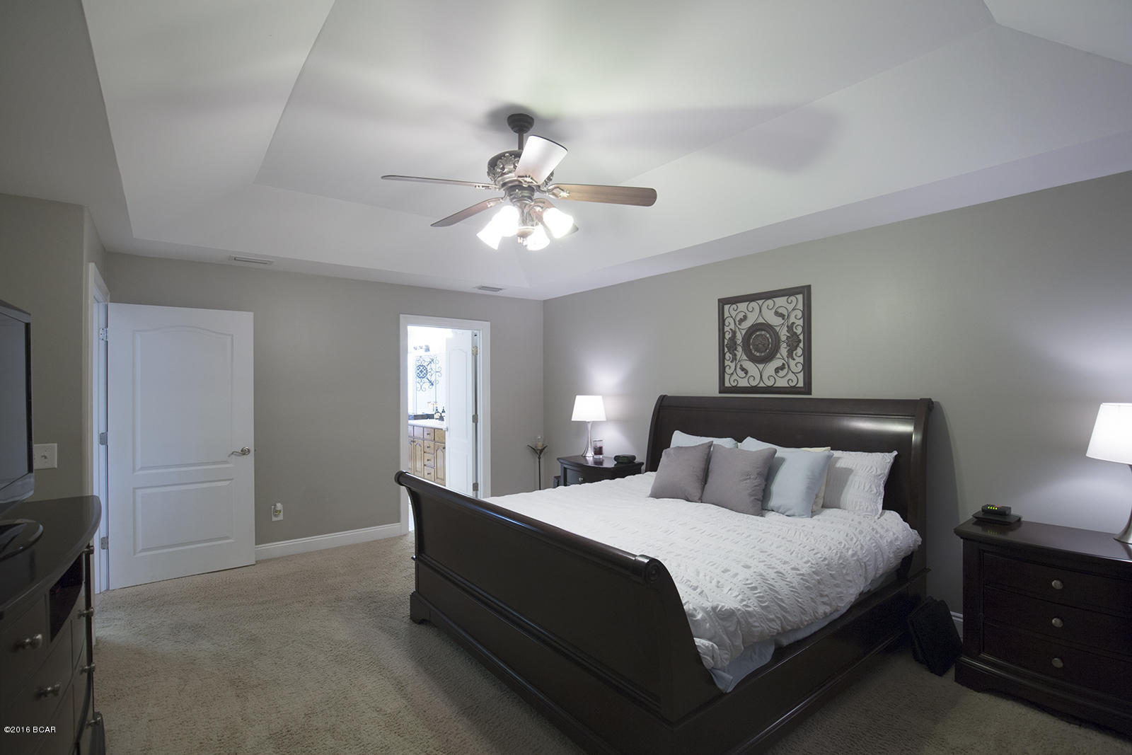 Kirkland Manor - Residential