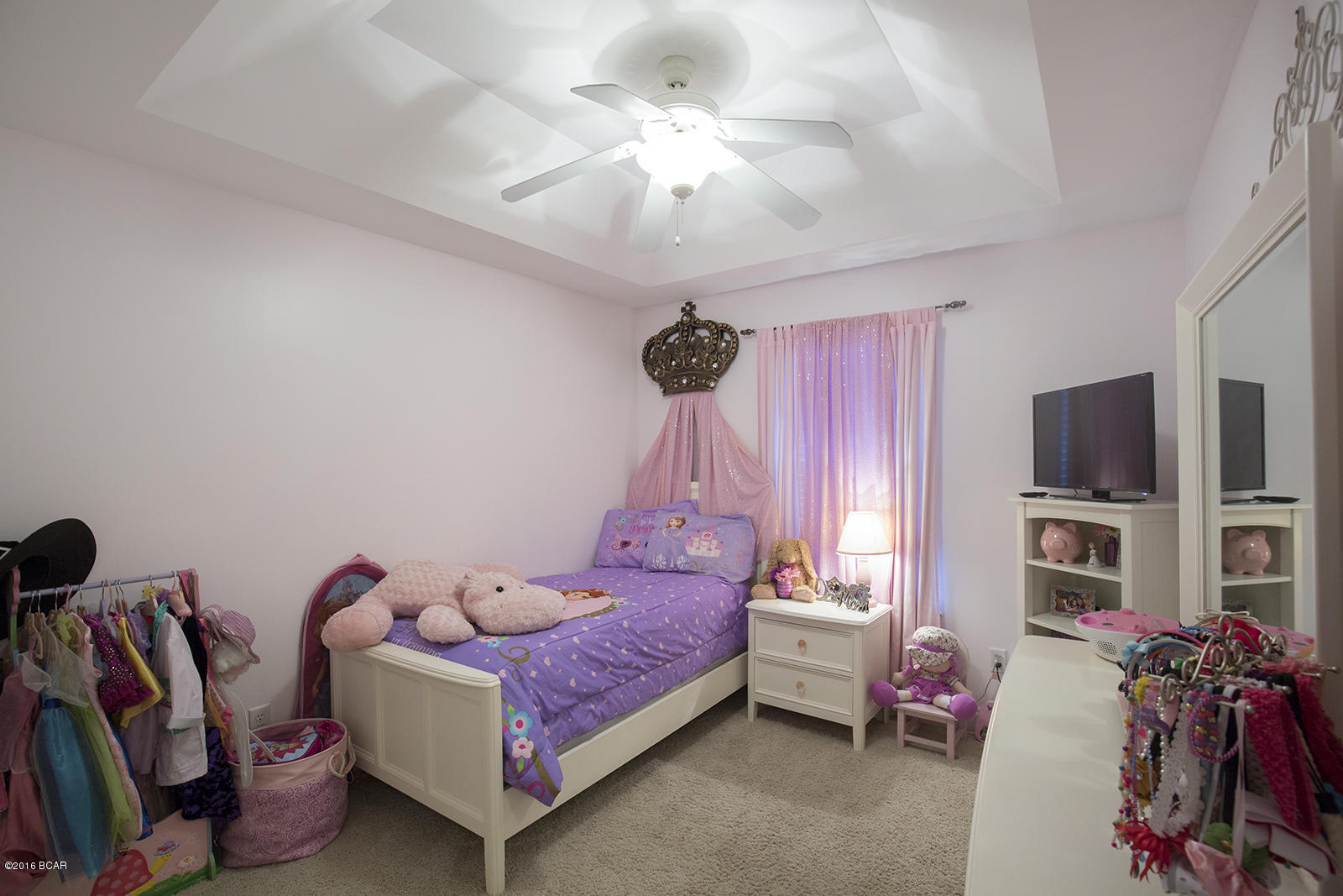 Kirkland Manor - Residential