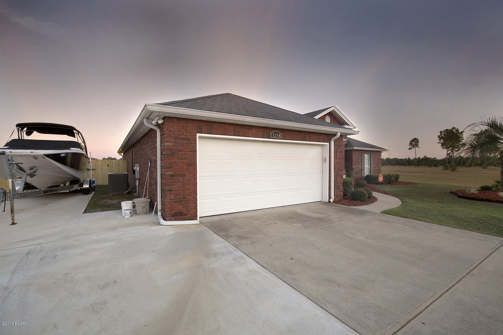 Kirkland Manor - Residential