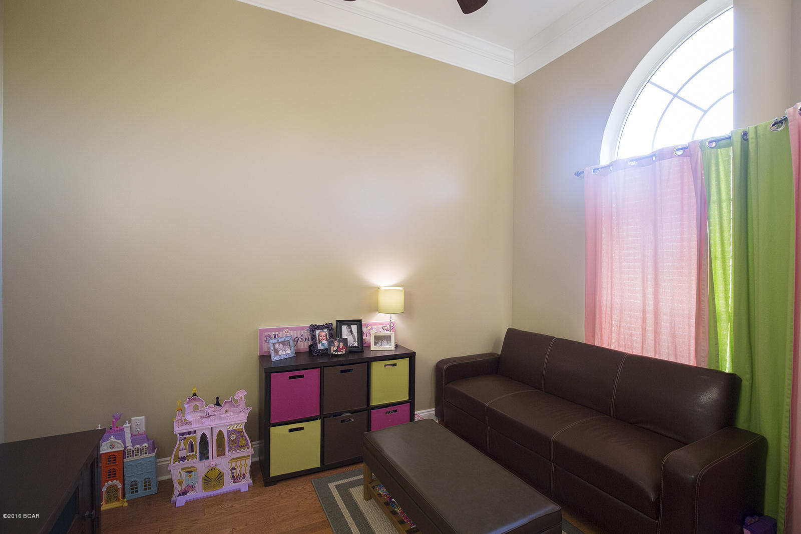 Kirkland Manor - Residential