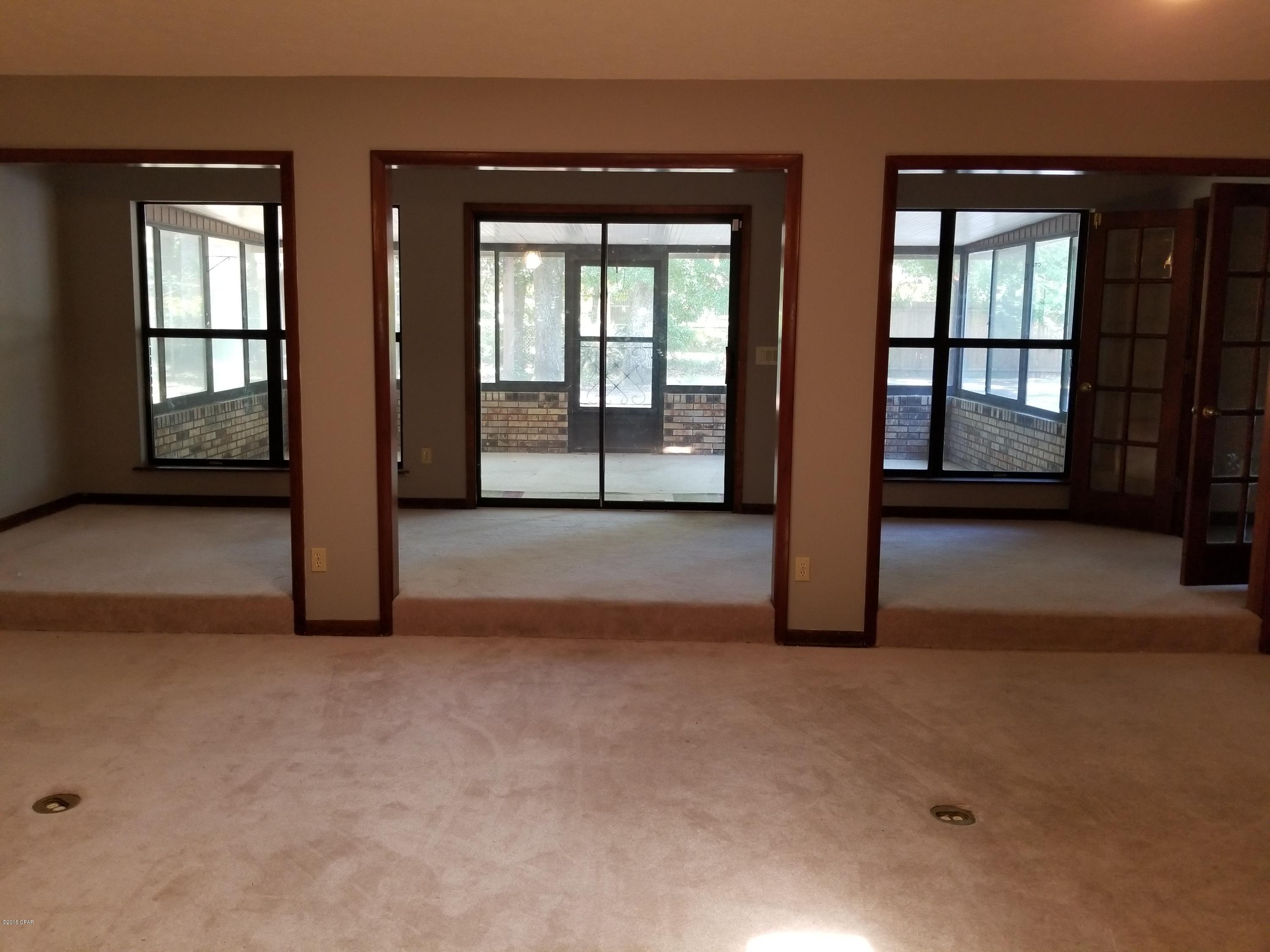 [No Recorded Subdiv] - Residential Lease