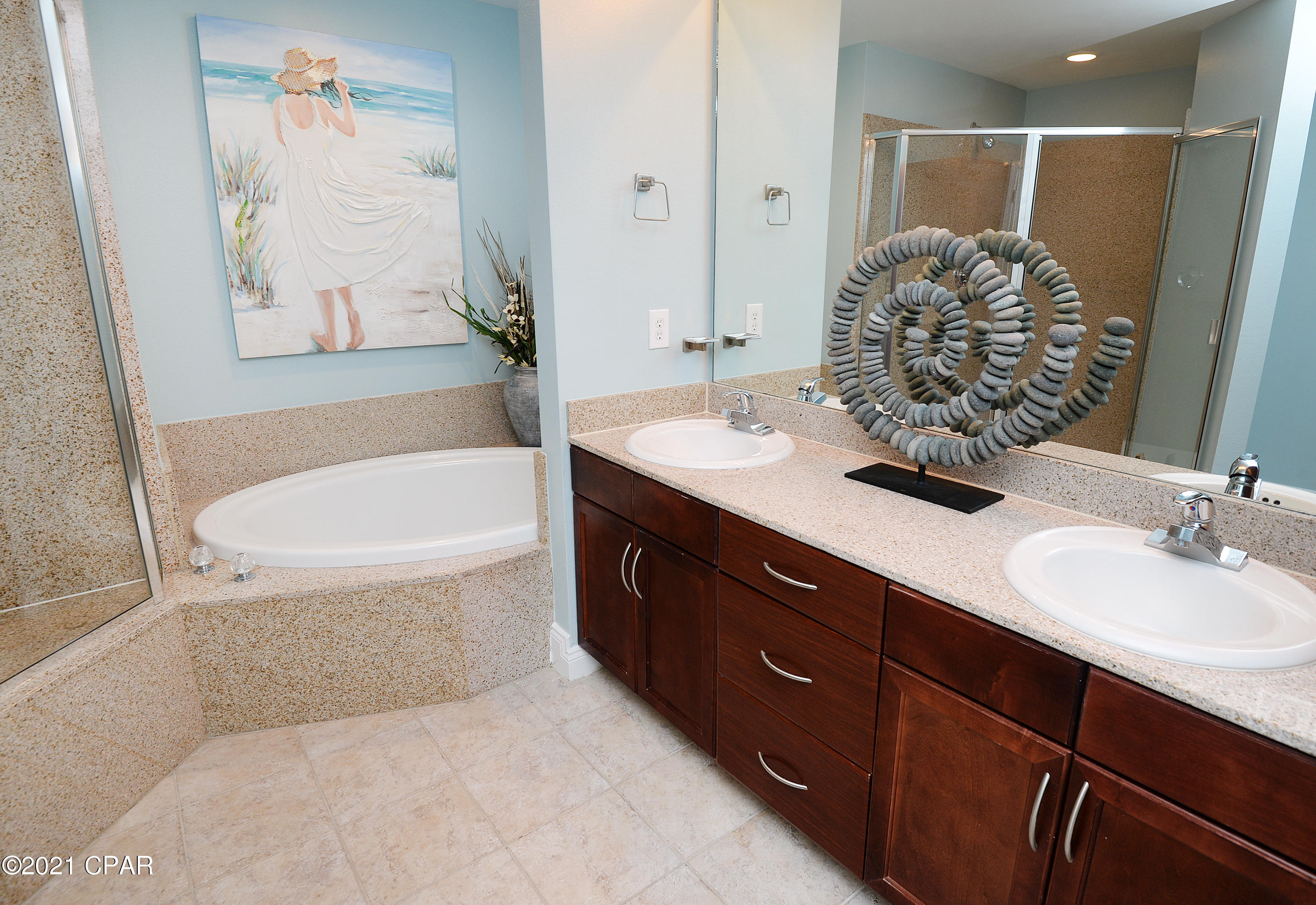 Laketown Wharf Phase II - Residential