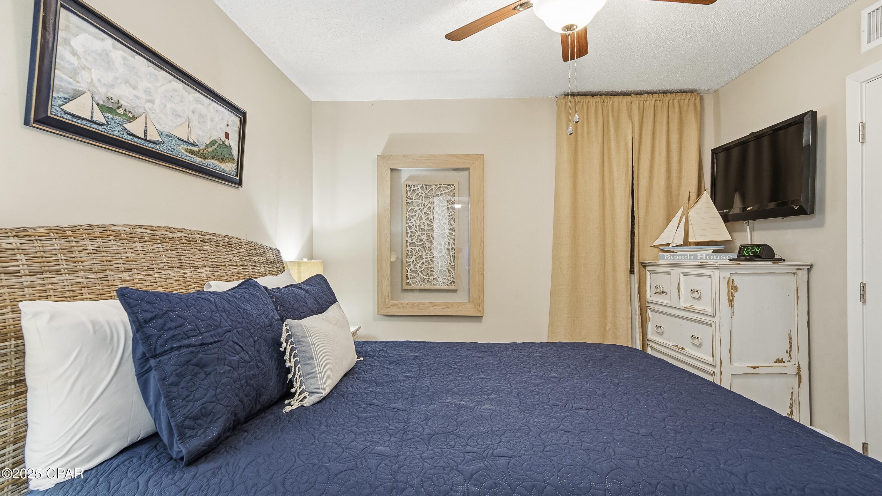 Sunbird Condo - Residential