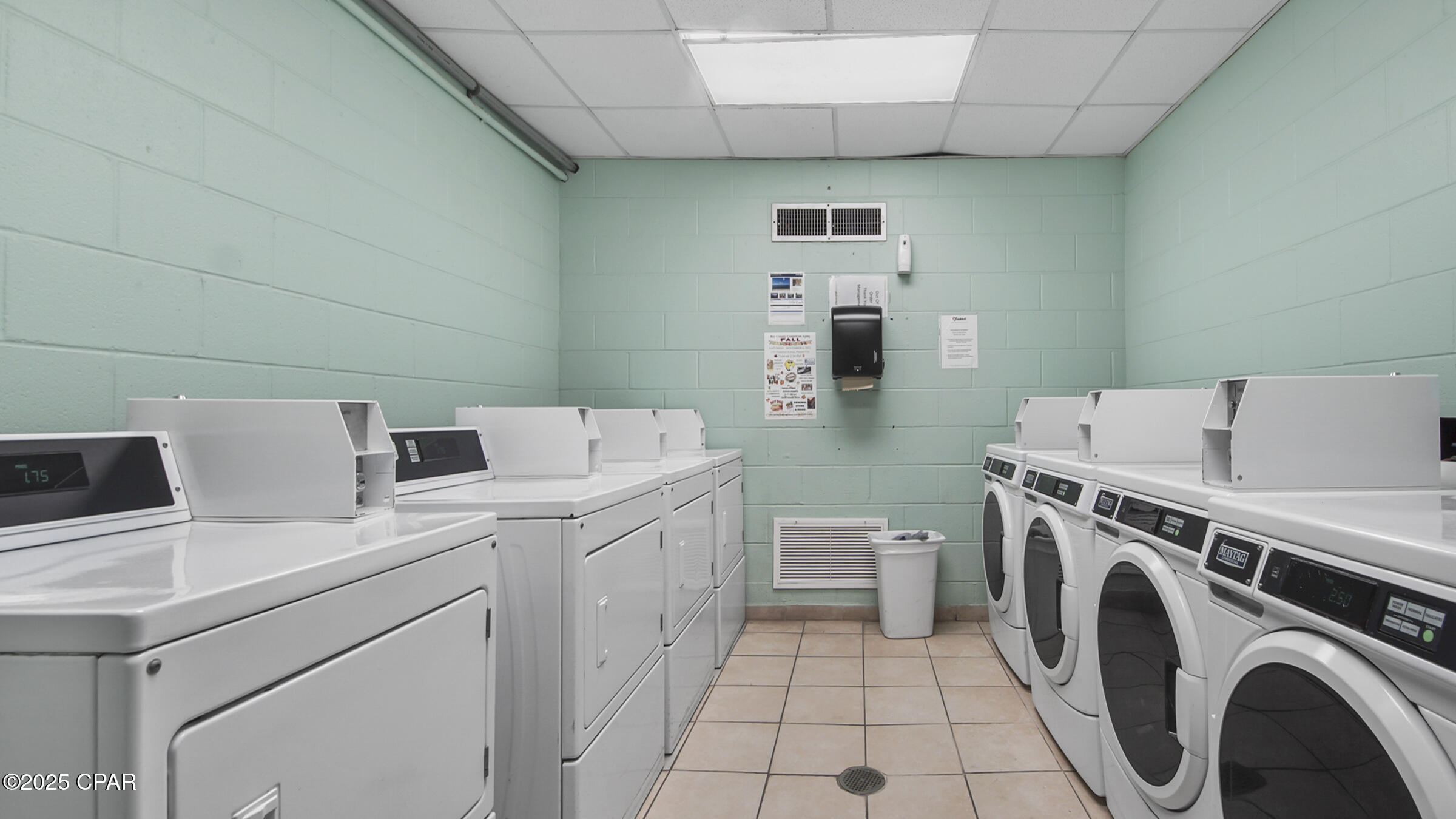 Sunbird Condo - Residential