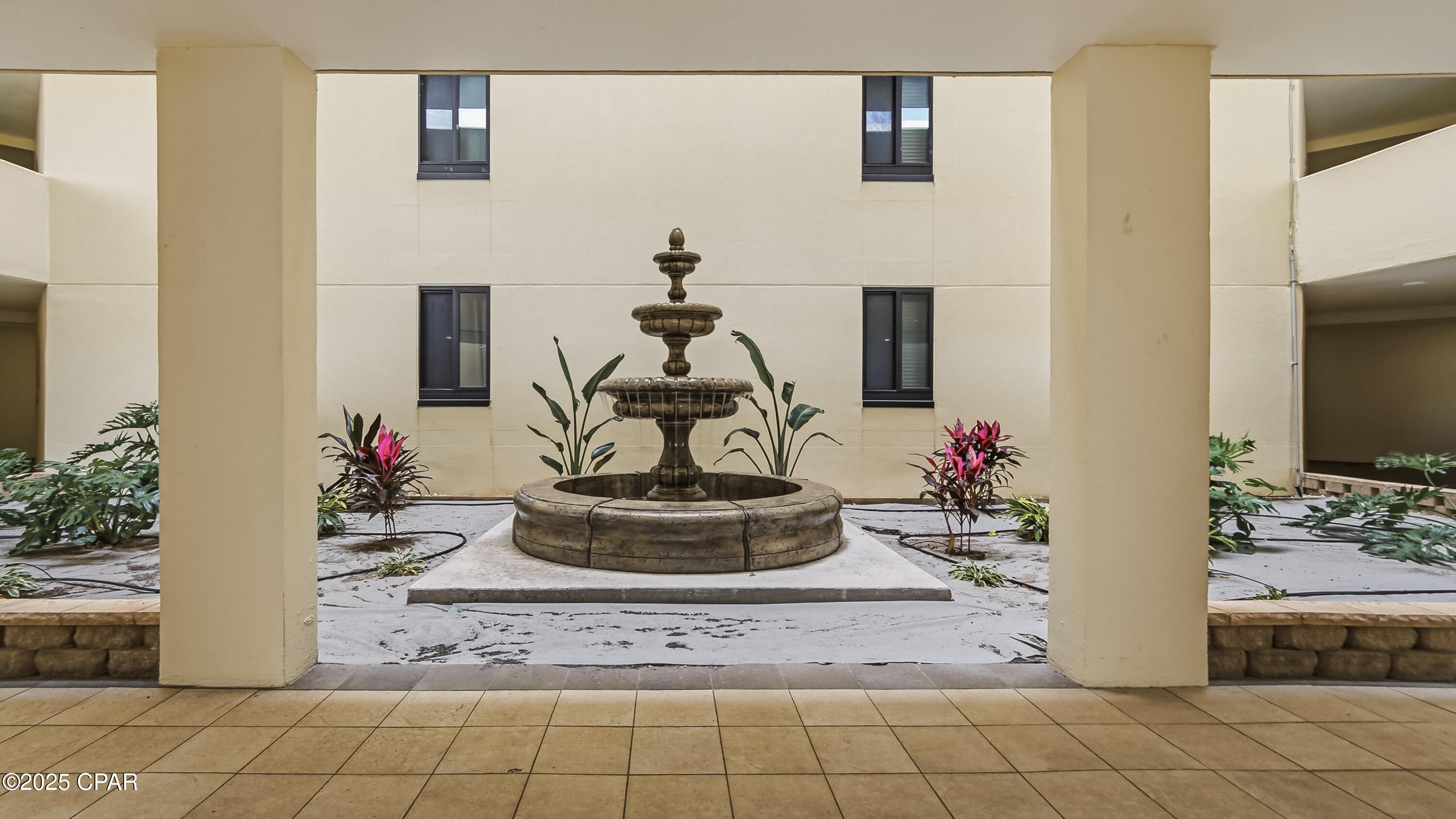 Sunbird Condo - Residential