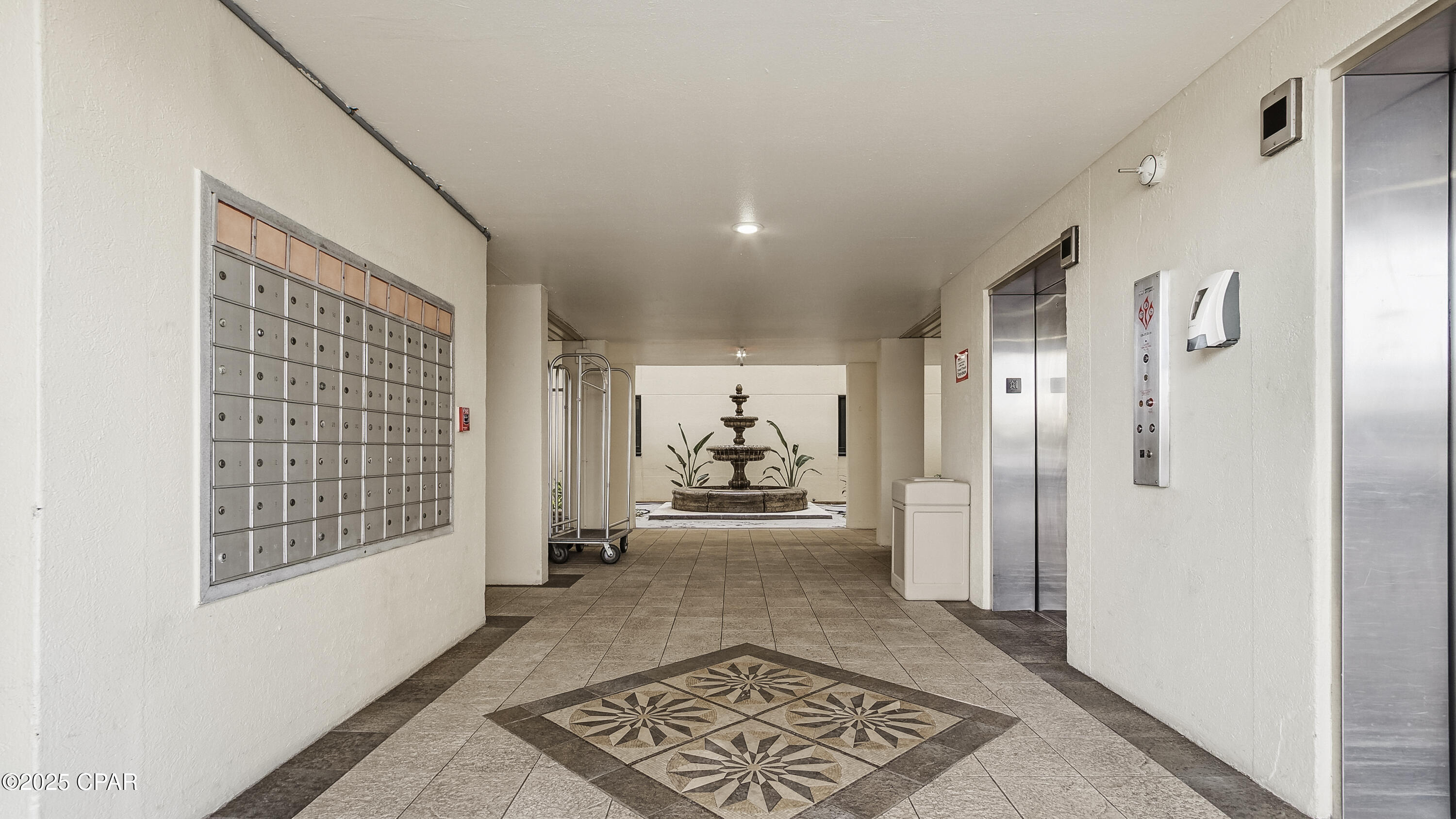 Sunbird Condo - Residential