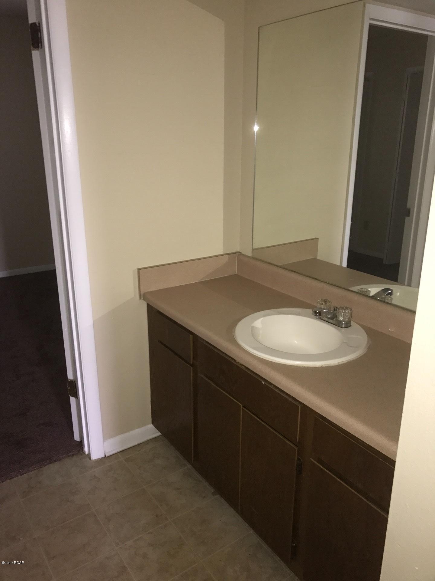 Hidden Lagoon - Residential Lease