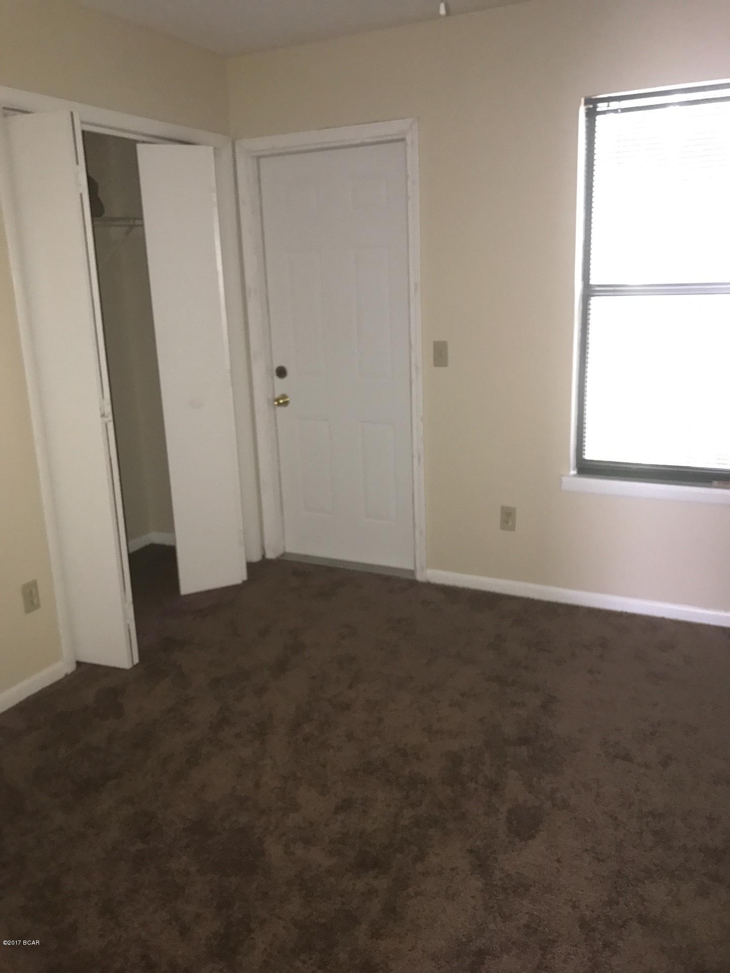 Hidden Lagoon - Residential Lease