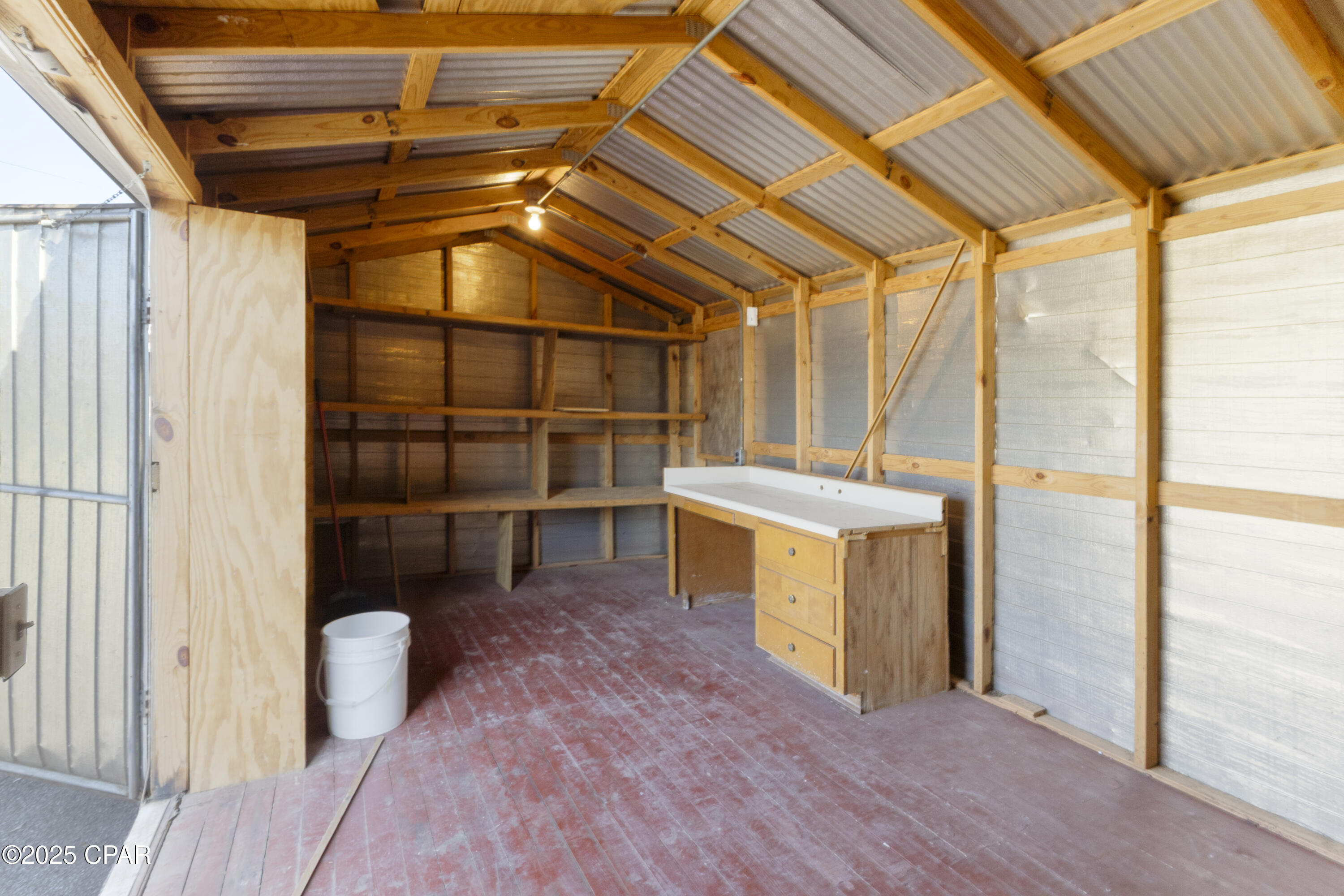 Skyland - Commercial Sale