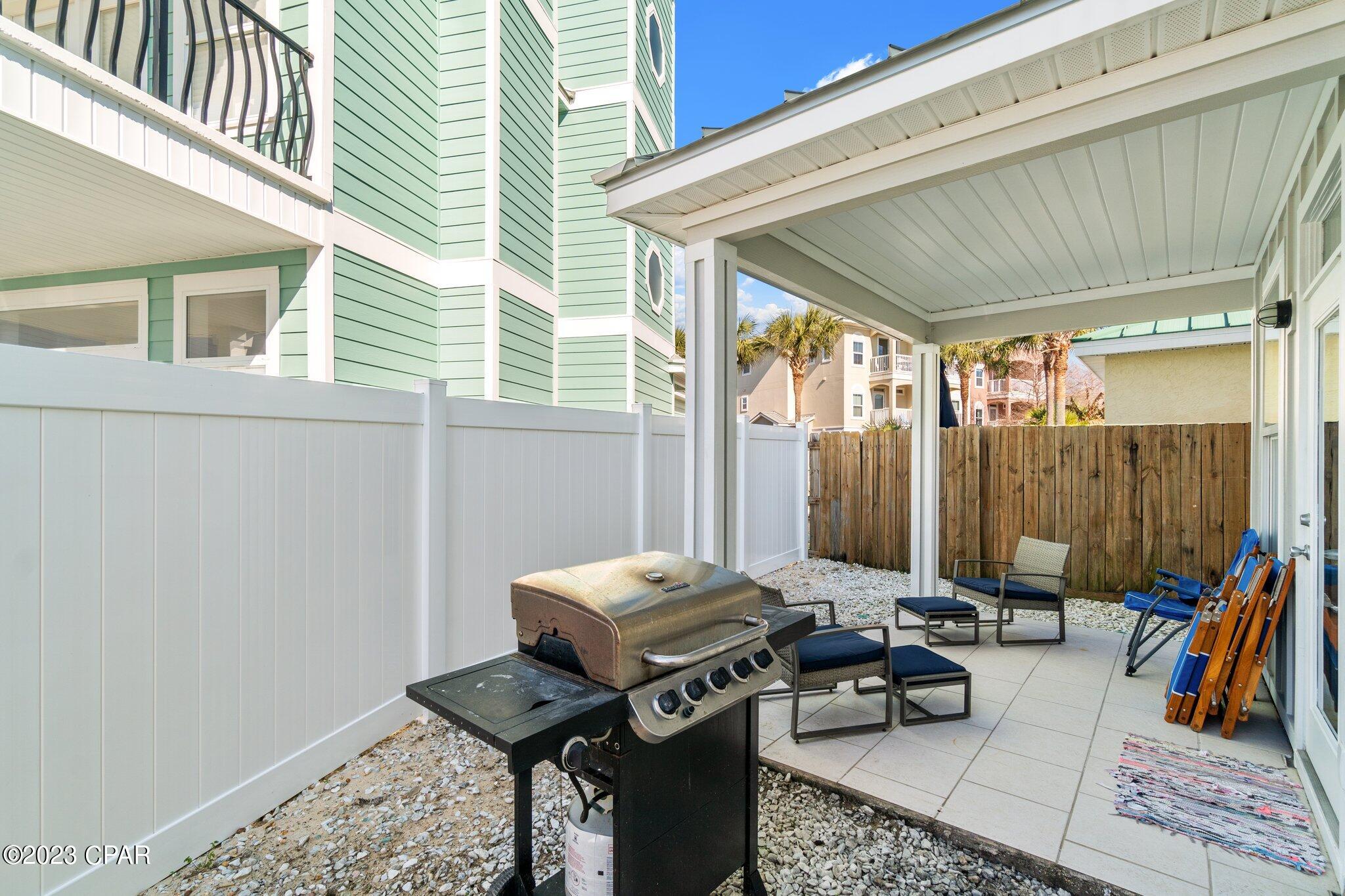 Shores - Residential