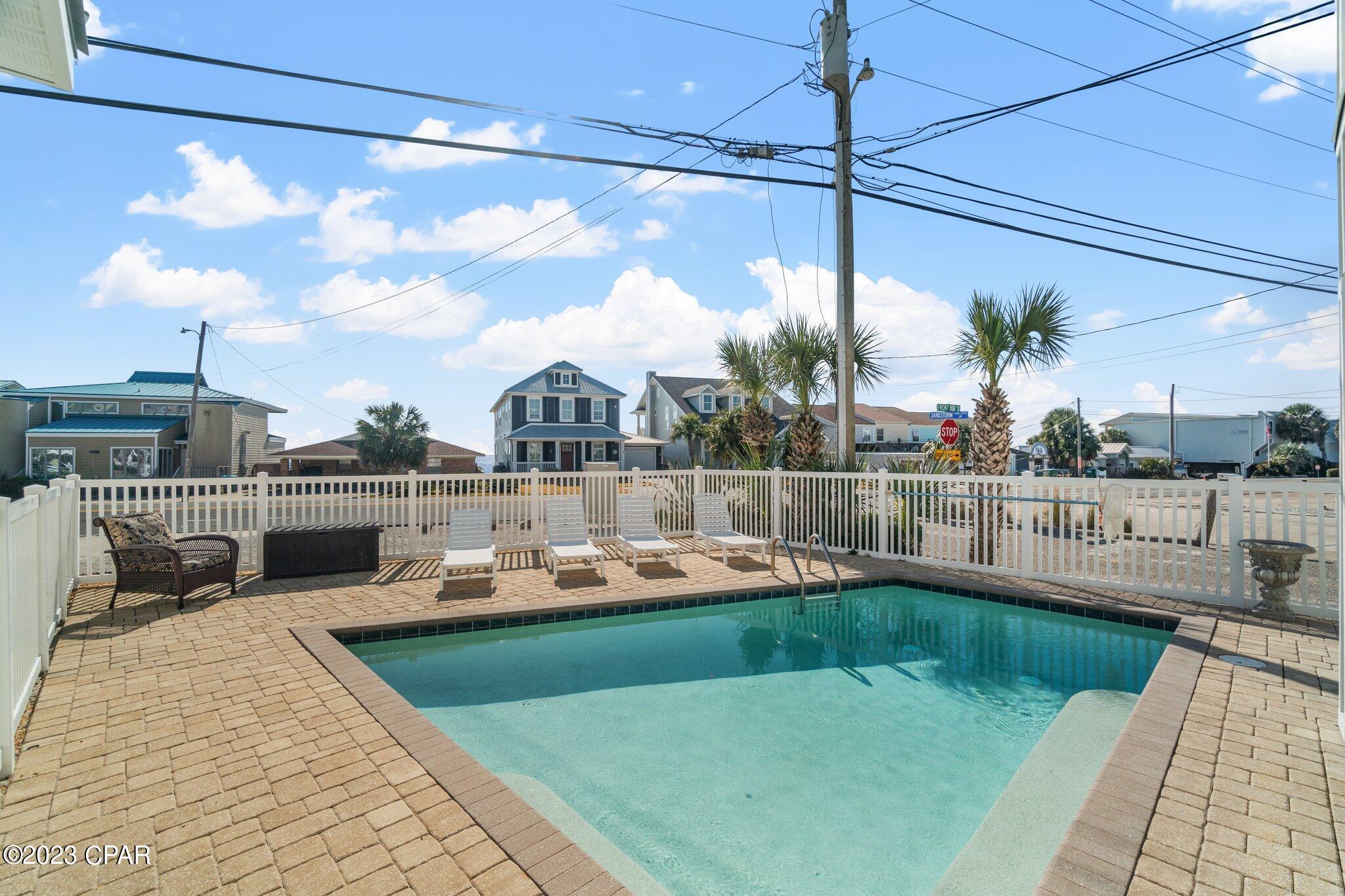 Shores - Residential