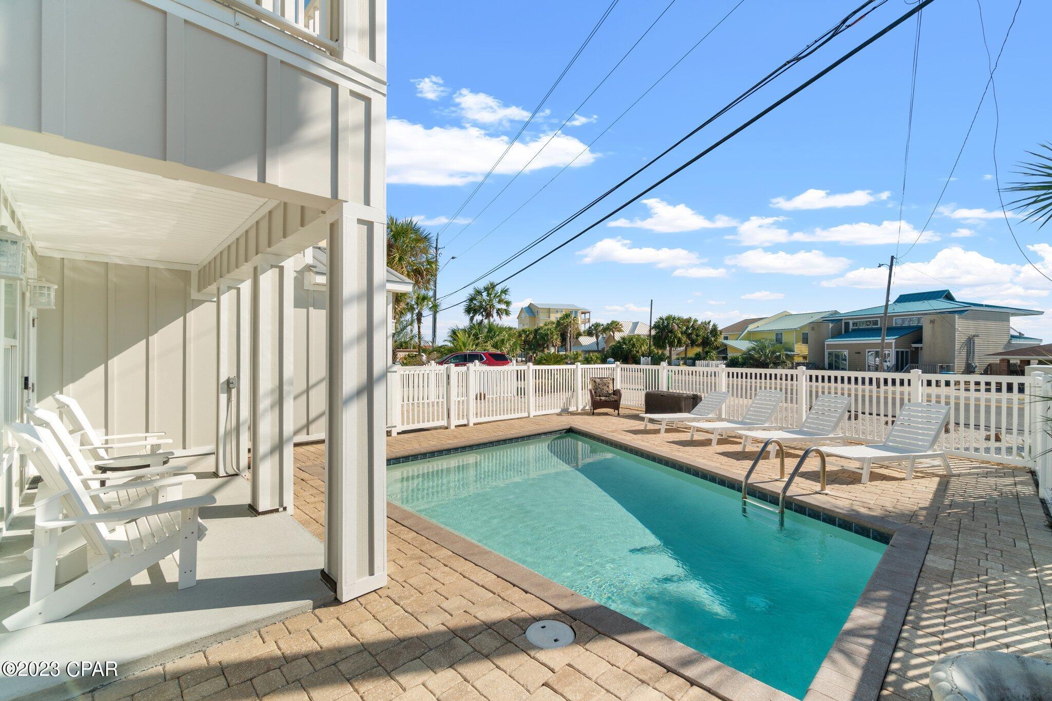 Shores - Residential