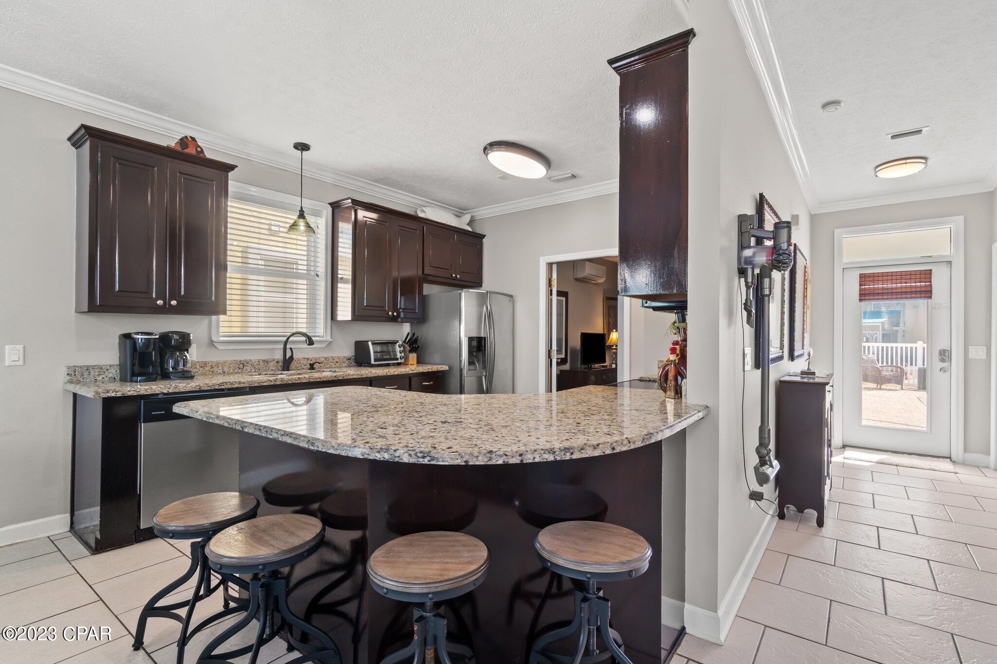 Shores - Residential