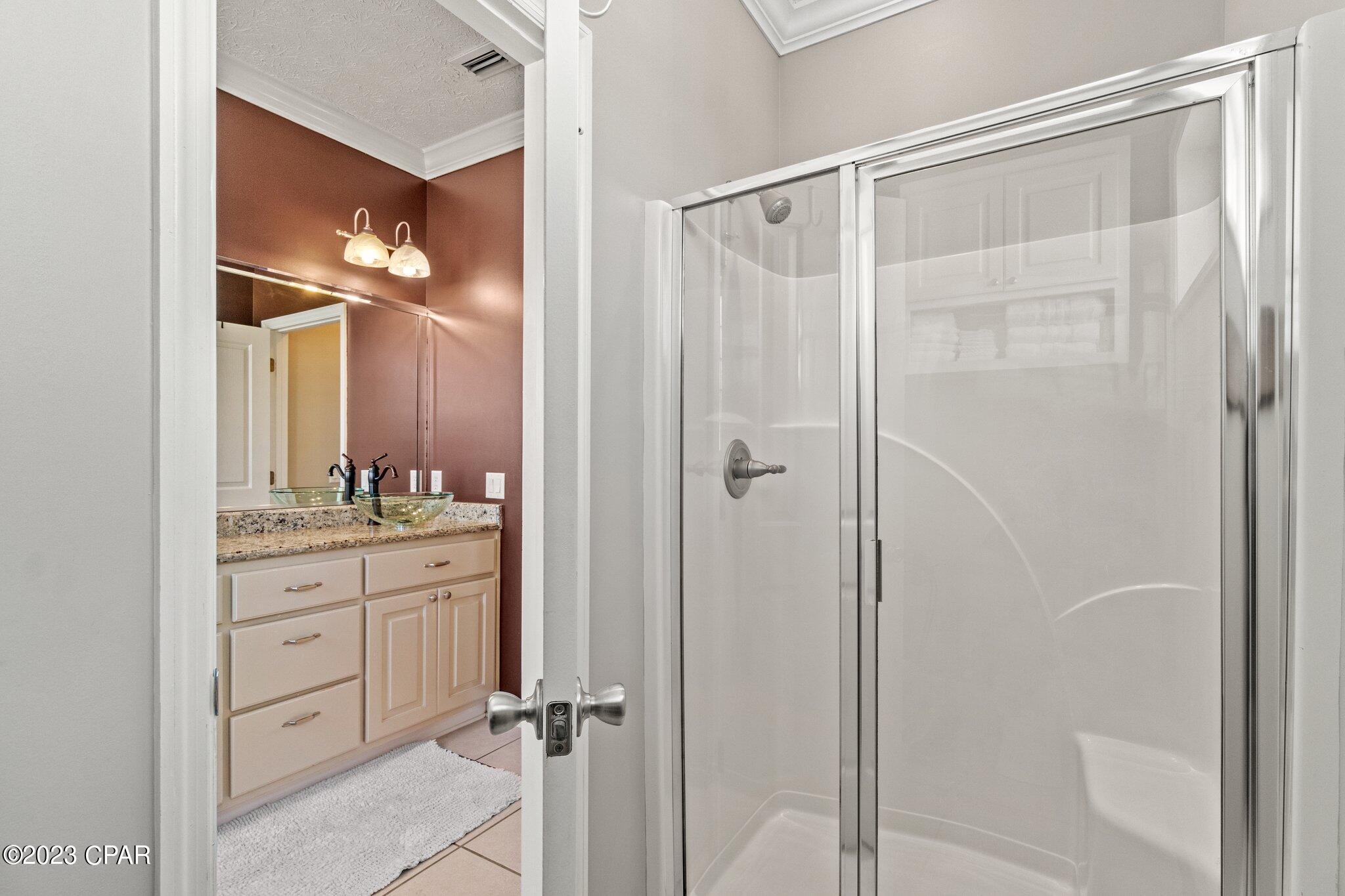 Shores - Residential