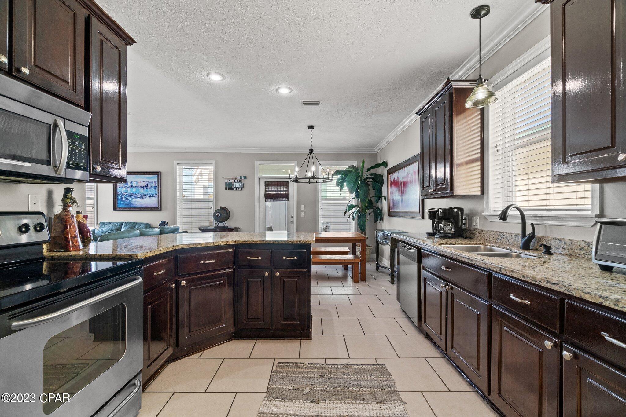 Shores - Residential