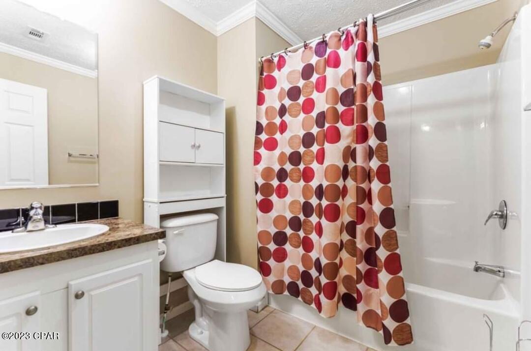 Steel Field Fish Camp - Residential