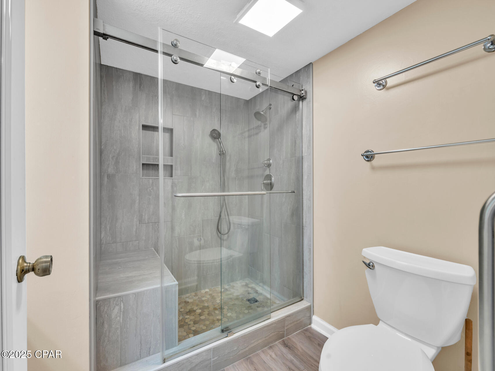 Seachase Condo - Residential