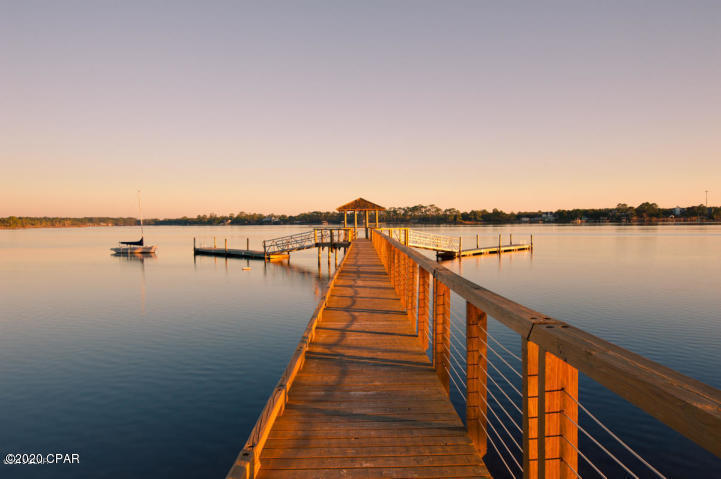 Wild Heron Phase XIV - Land