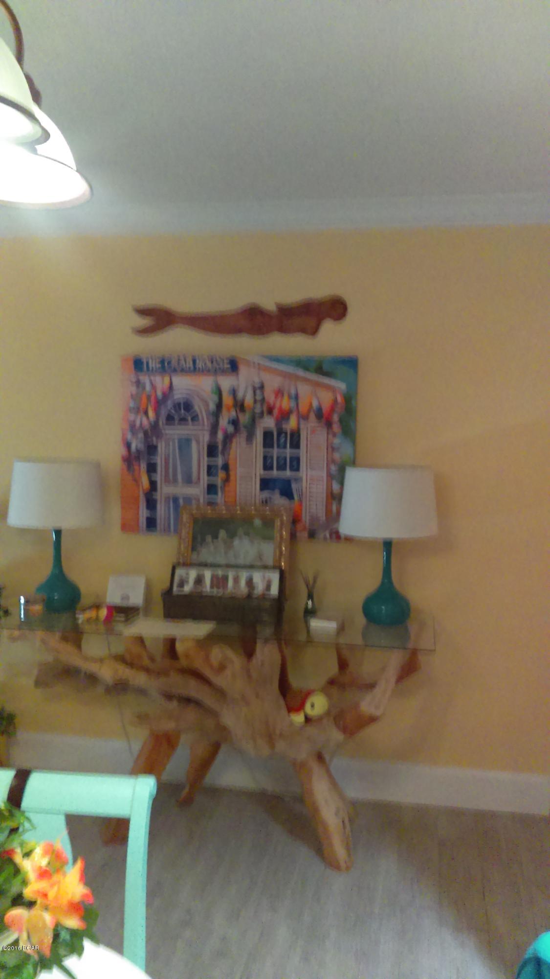 The Commodore - Residential