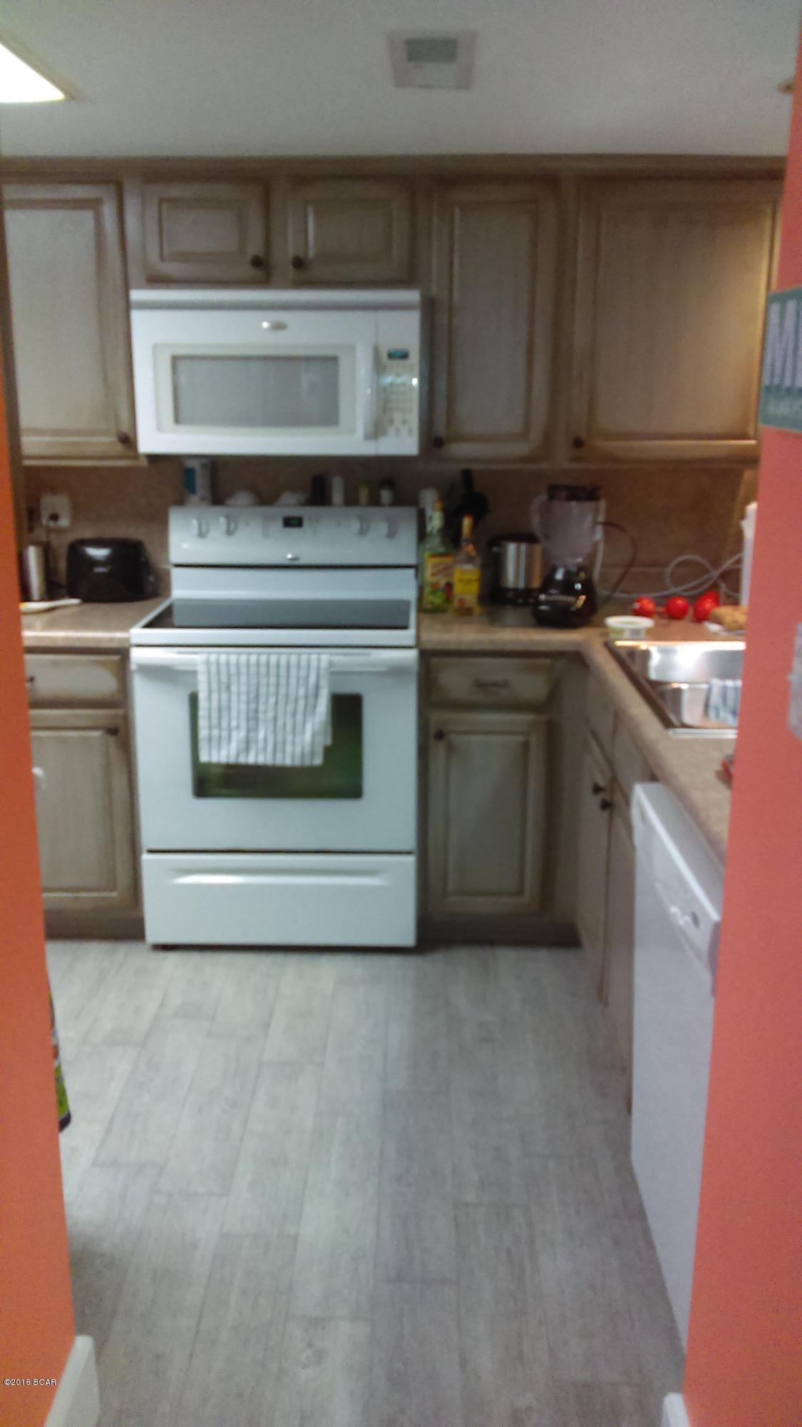 The Commodore - Residential