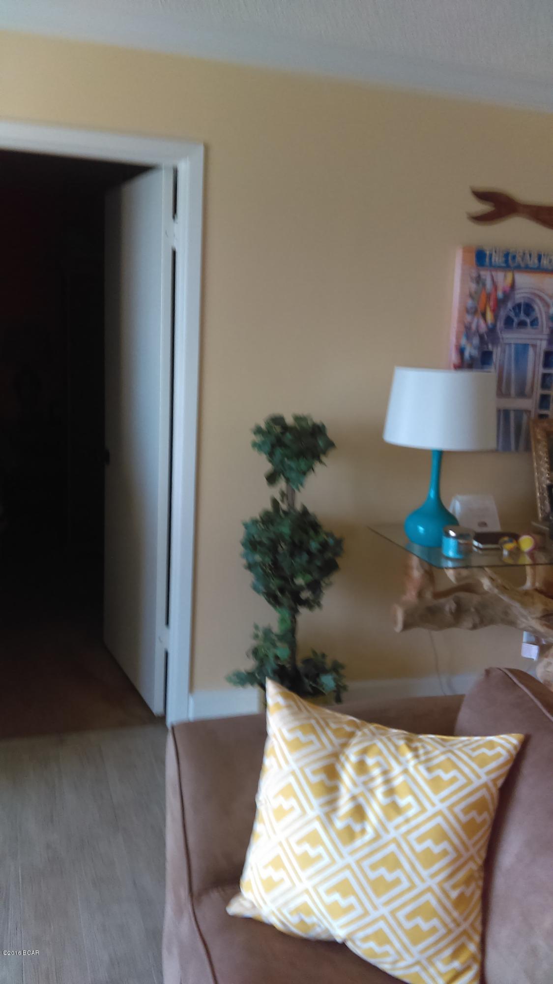 The Commodore - Residential