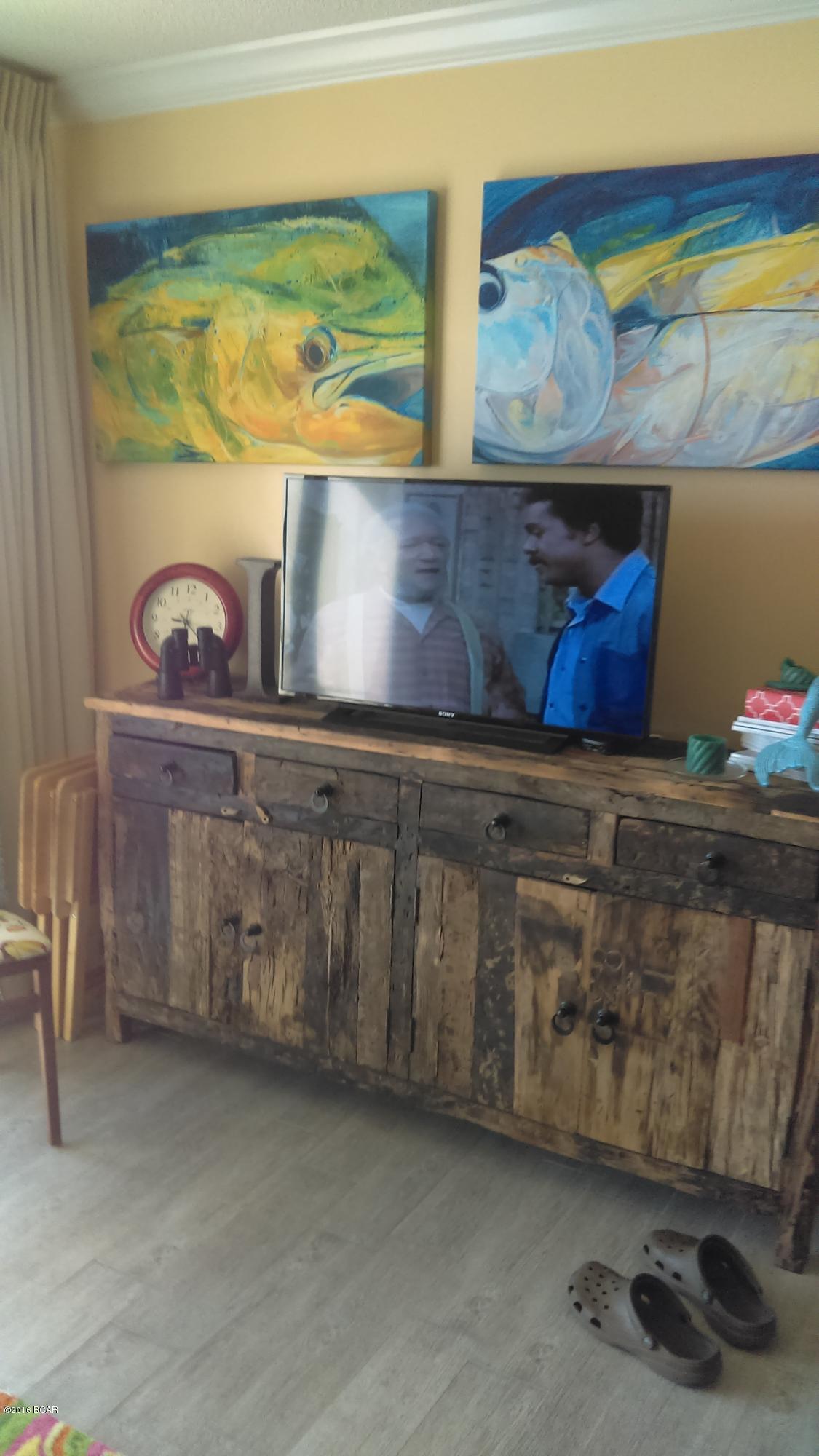 The Commodore - Residential