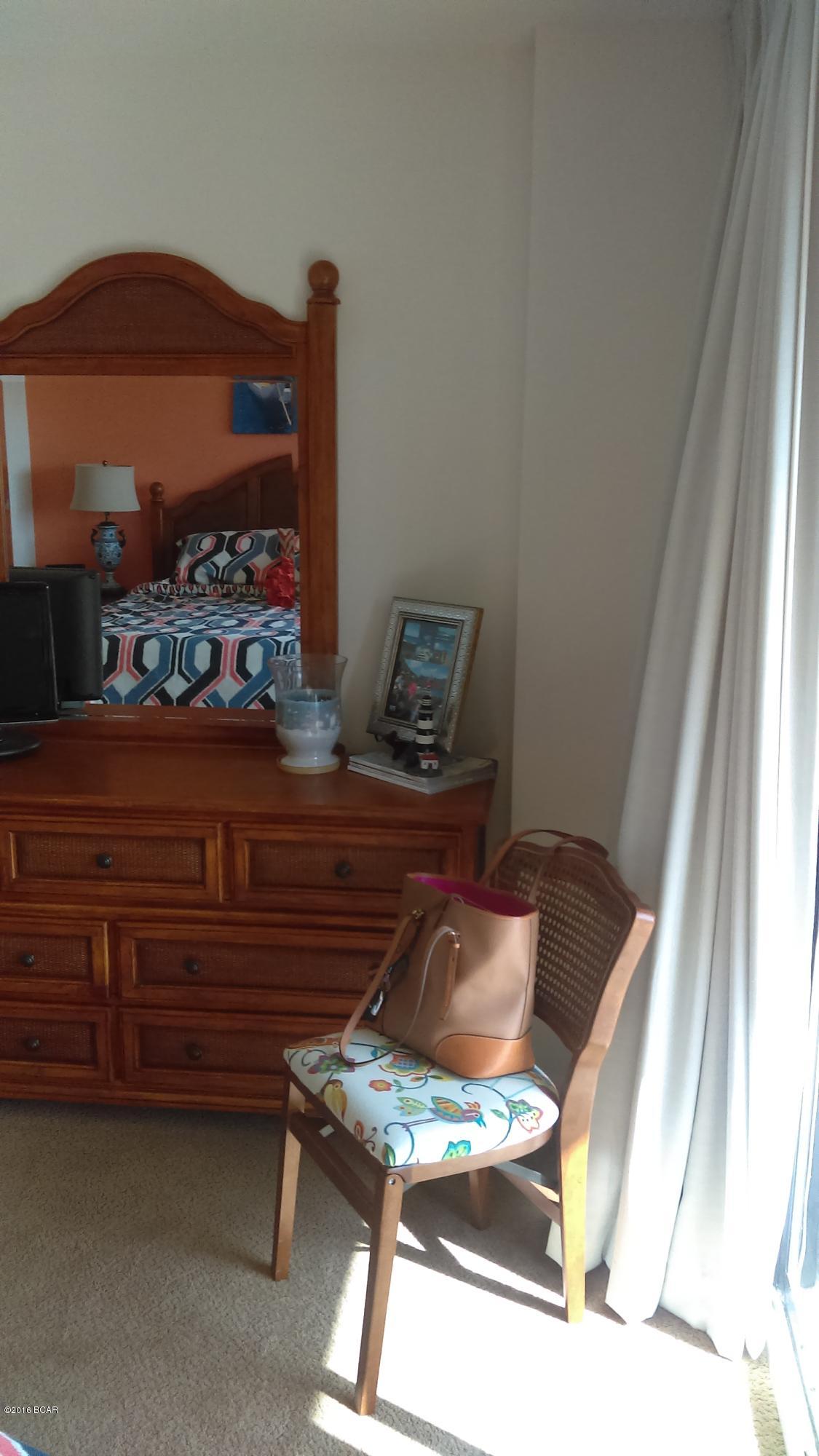 The Commodore - Residential