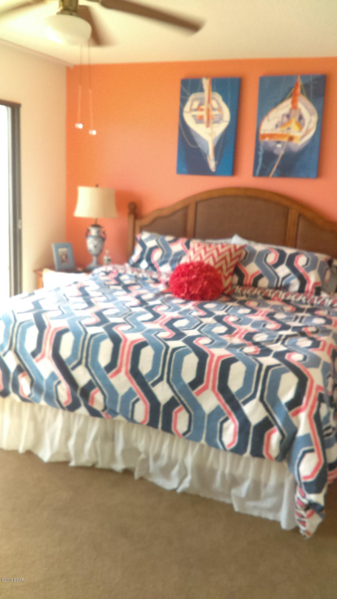 The Commodore - Residential