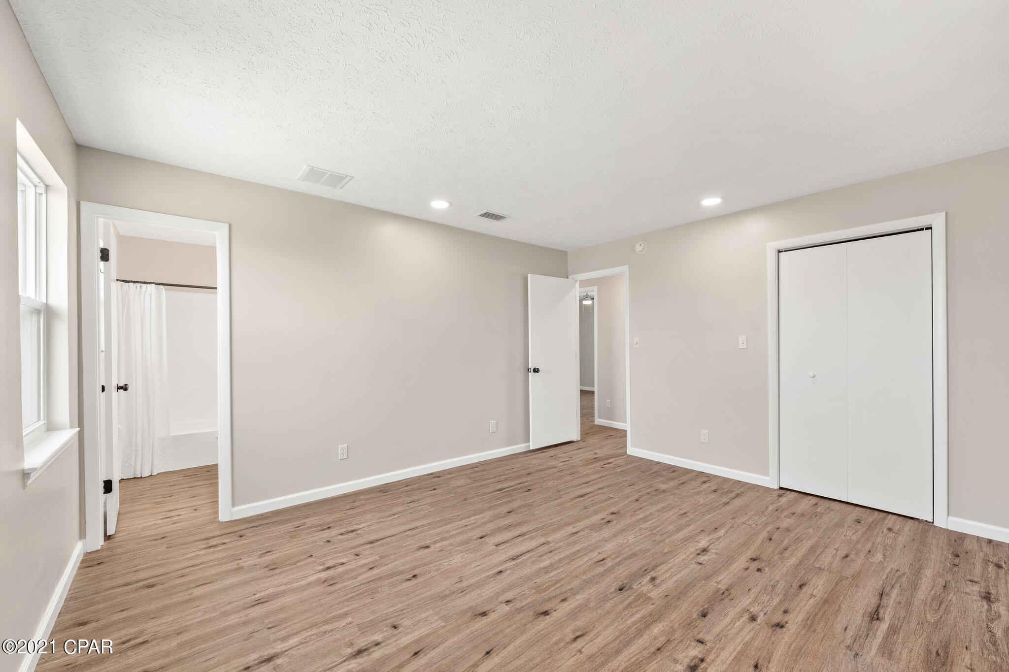 Forest Shores - Residential