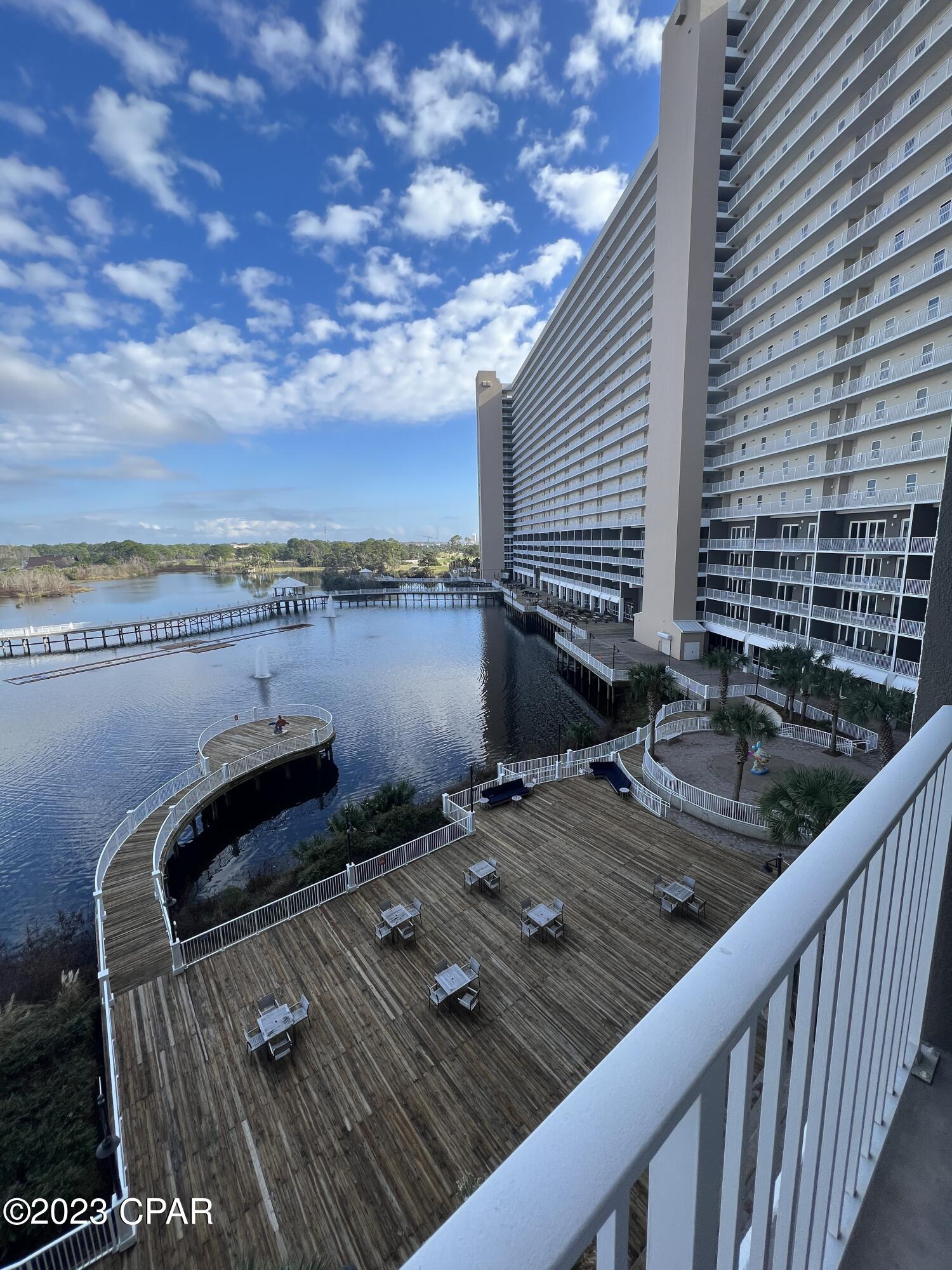 Laketown Wharf - Residential