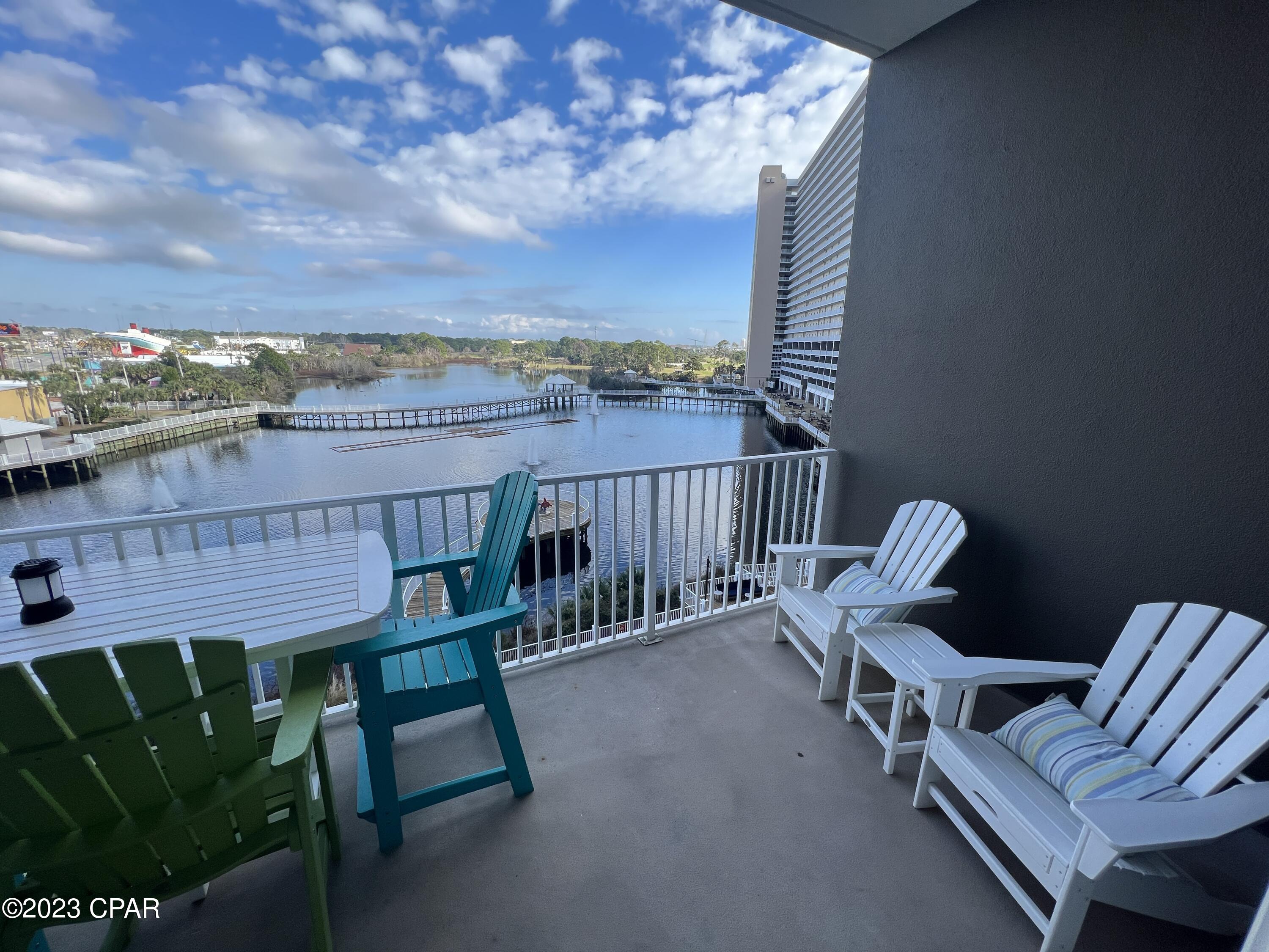 Laketown Wharf - Residential