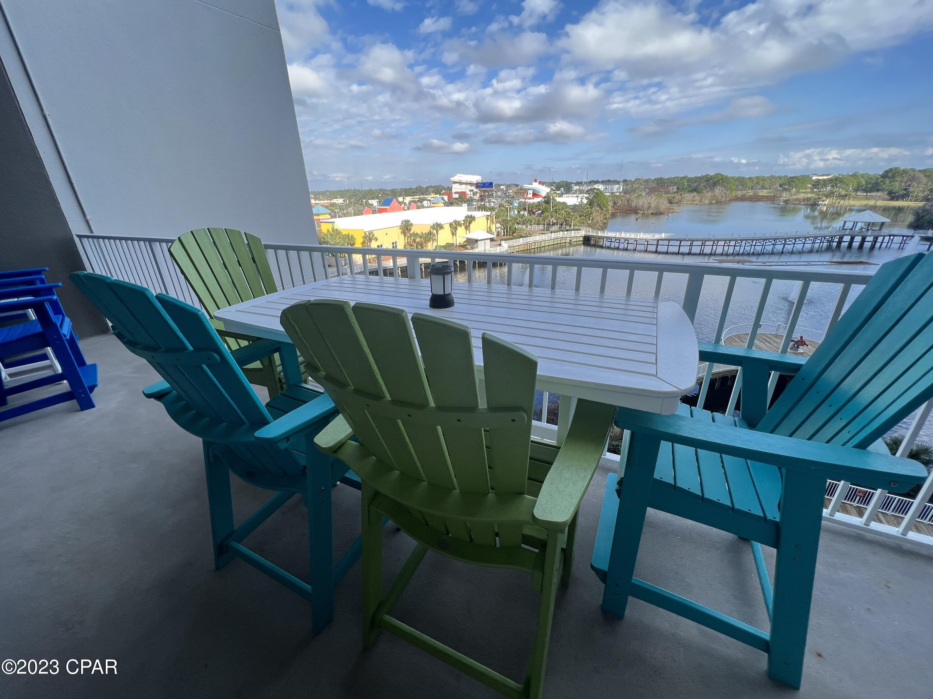 Laketown Wharf - Residential