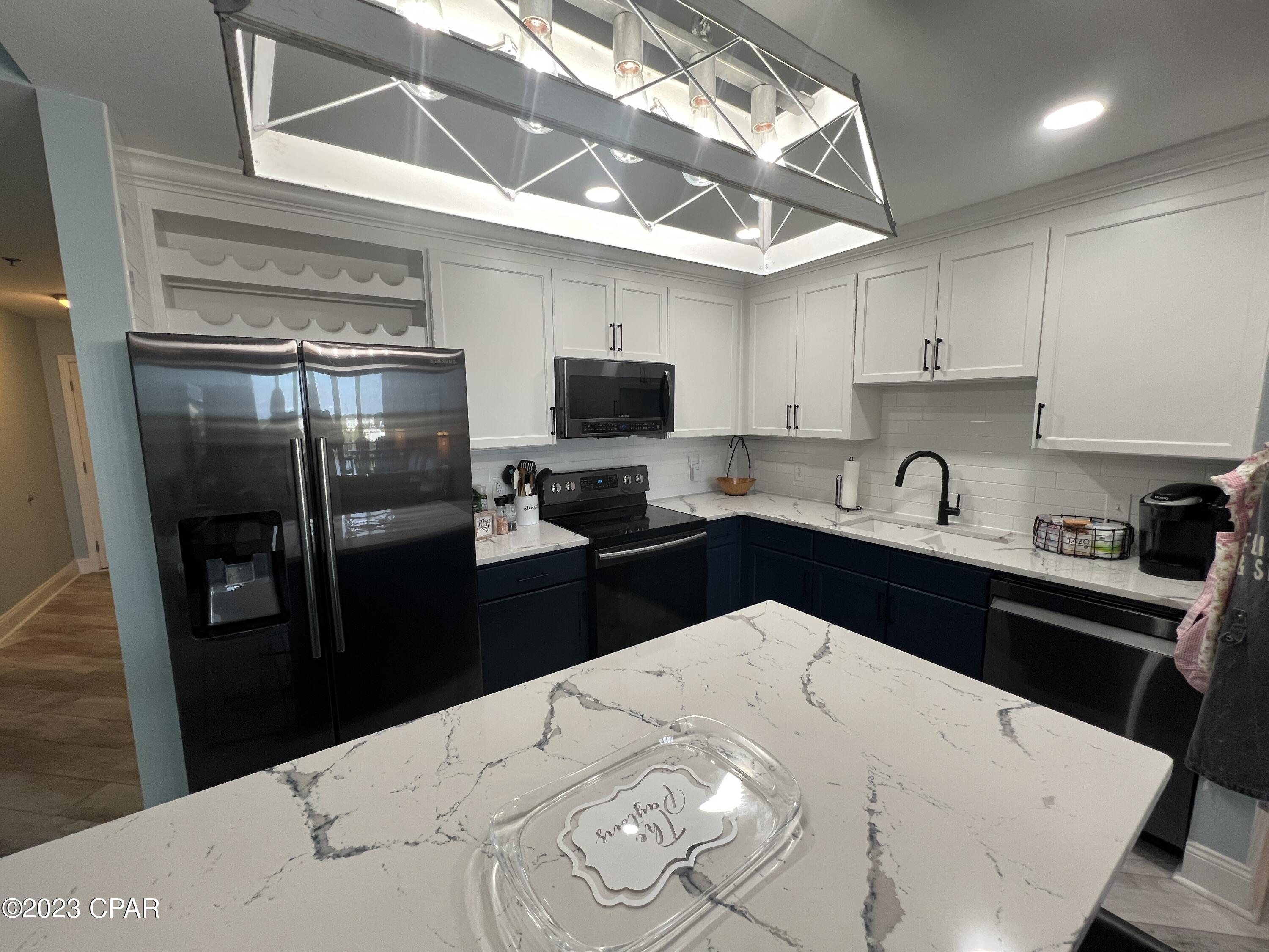 Laketown Wharf - Residential